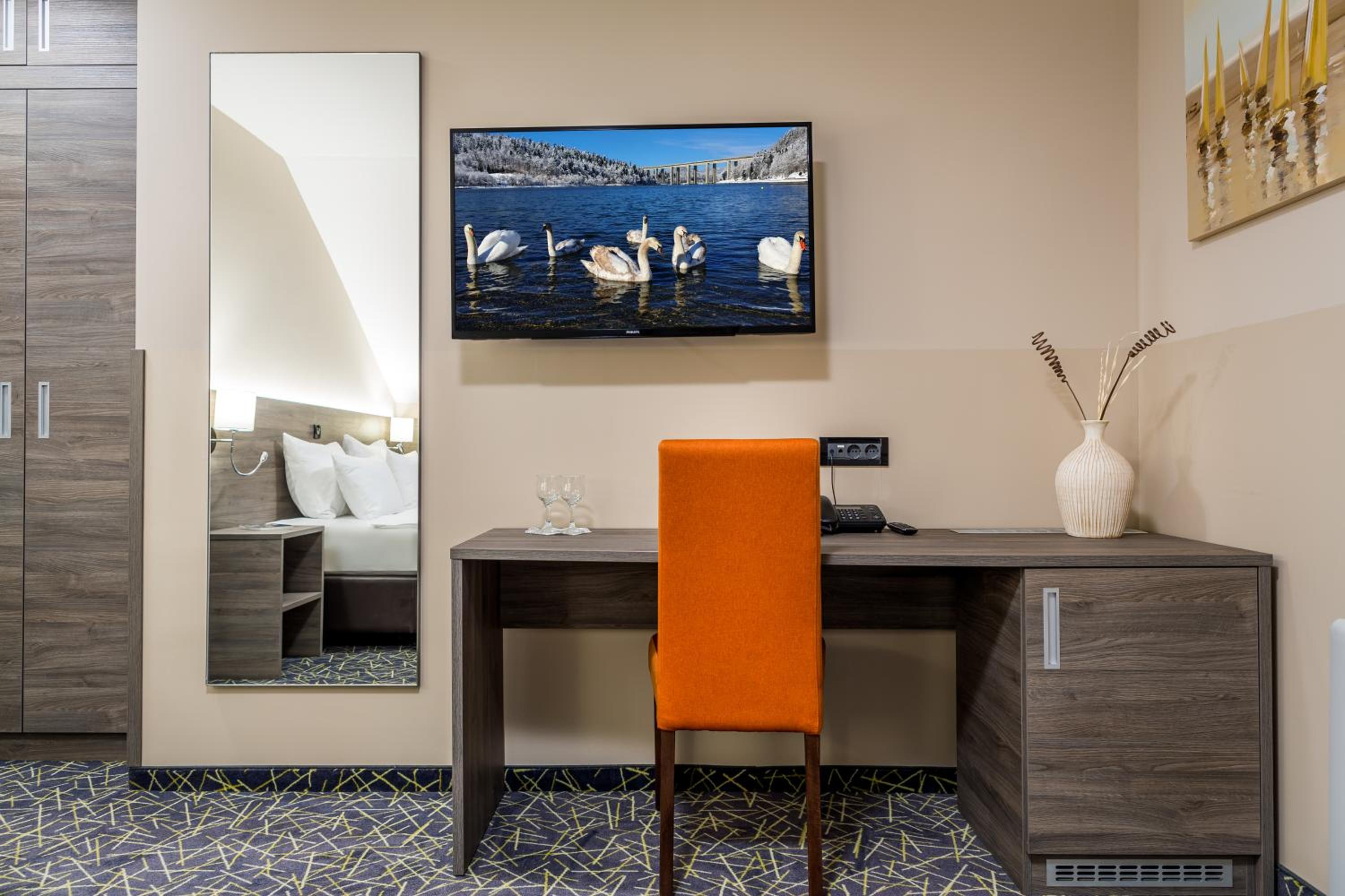 Superior Double or Twin Room - Photo 6