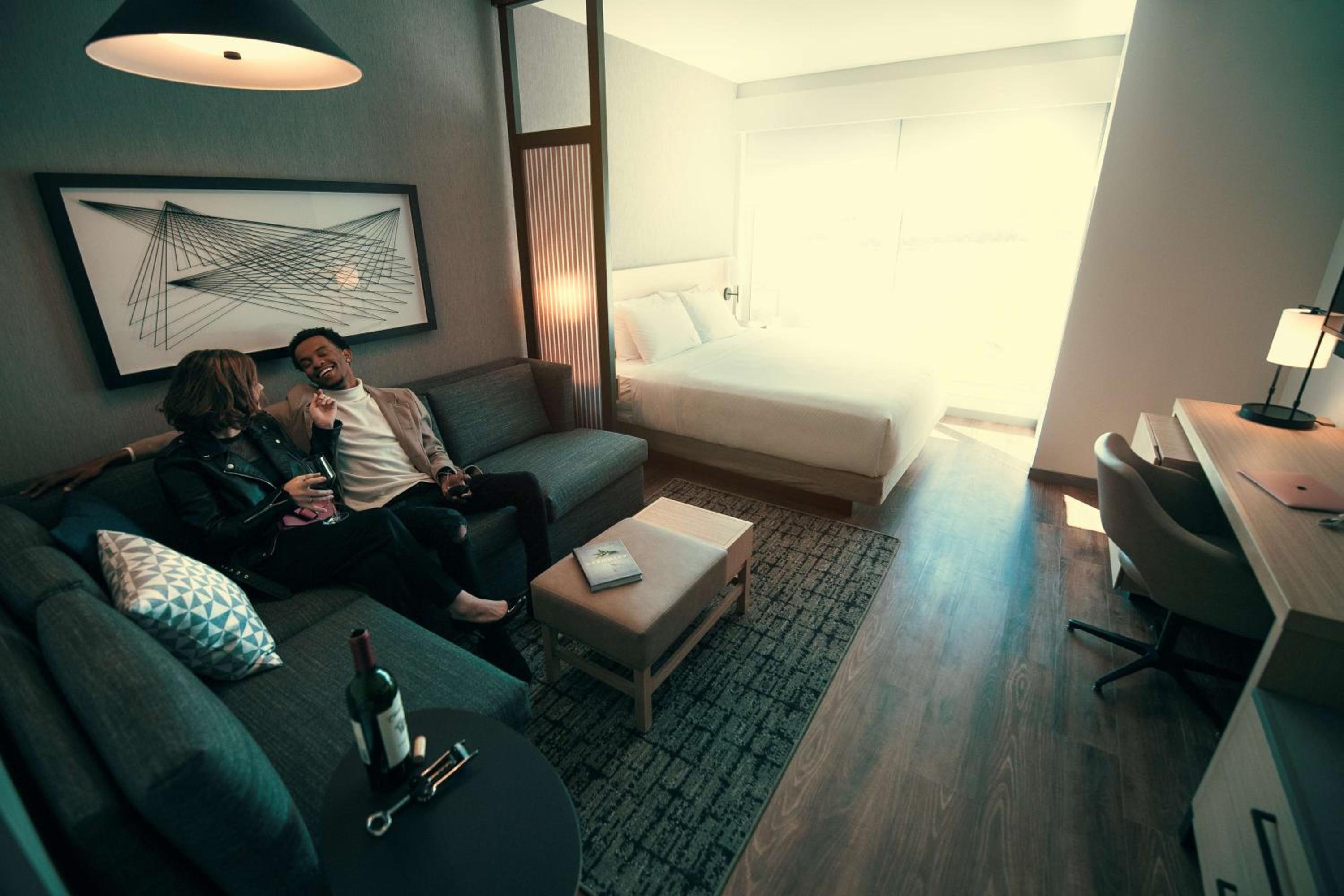 King Room with Sofa Bed - Photo 14