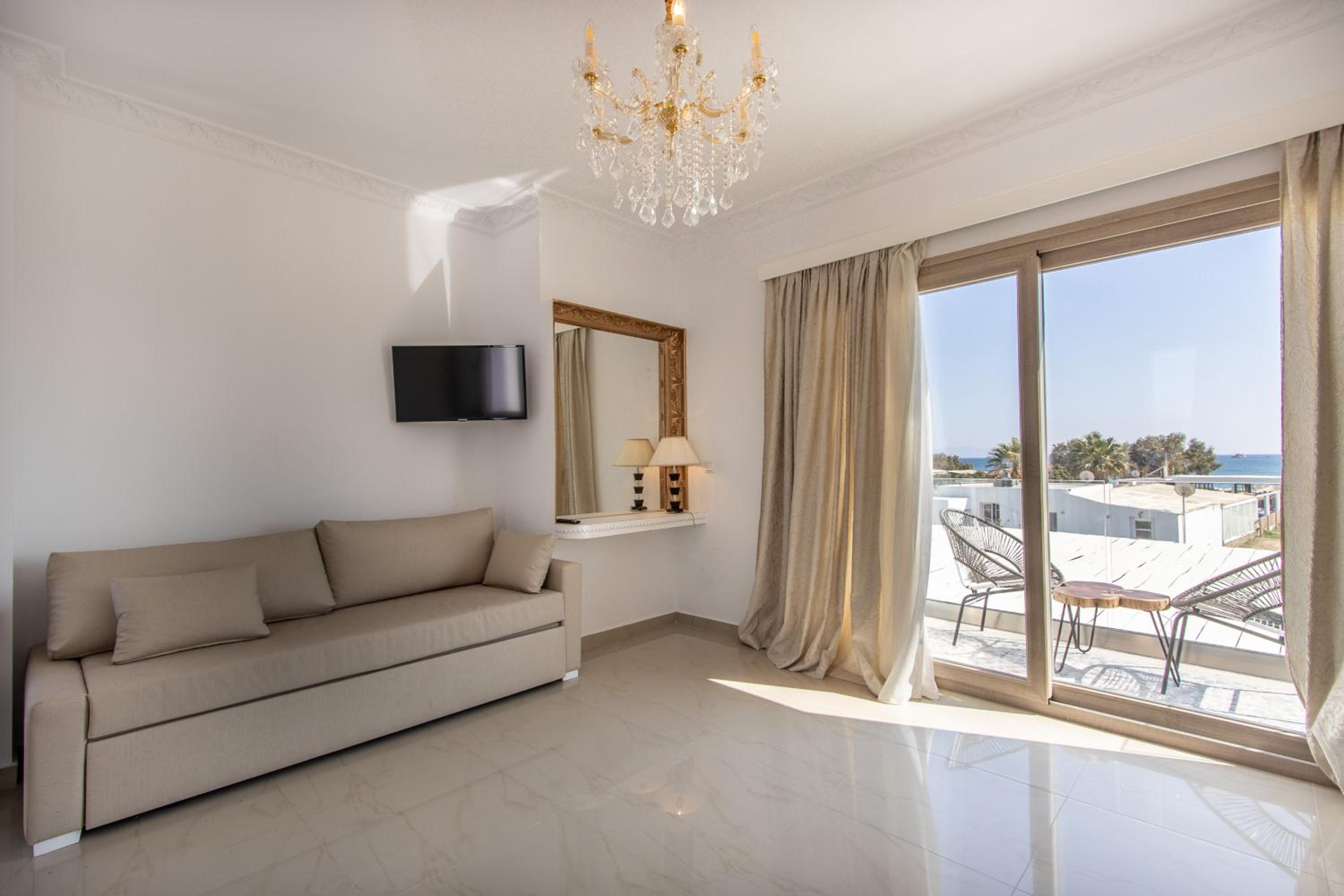 Superior Apartment photo 1