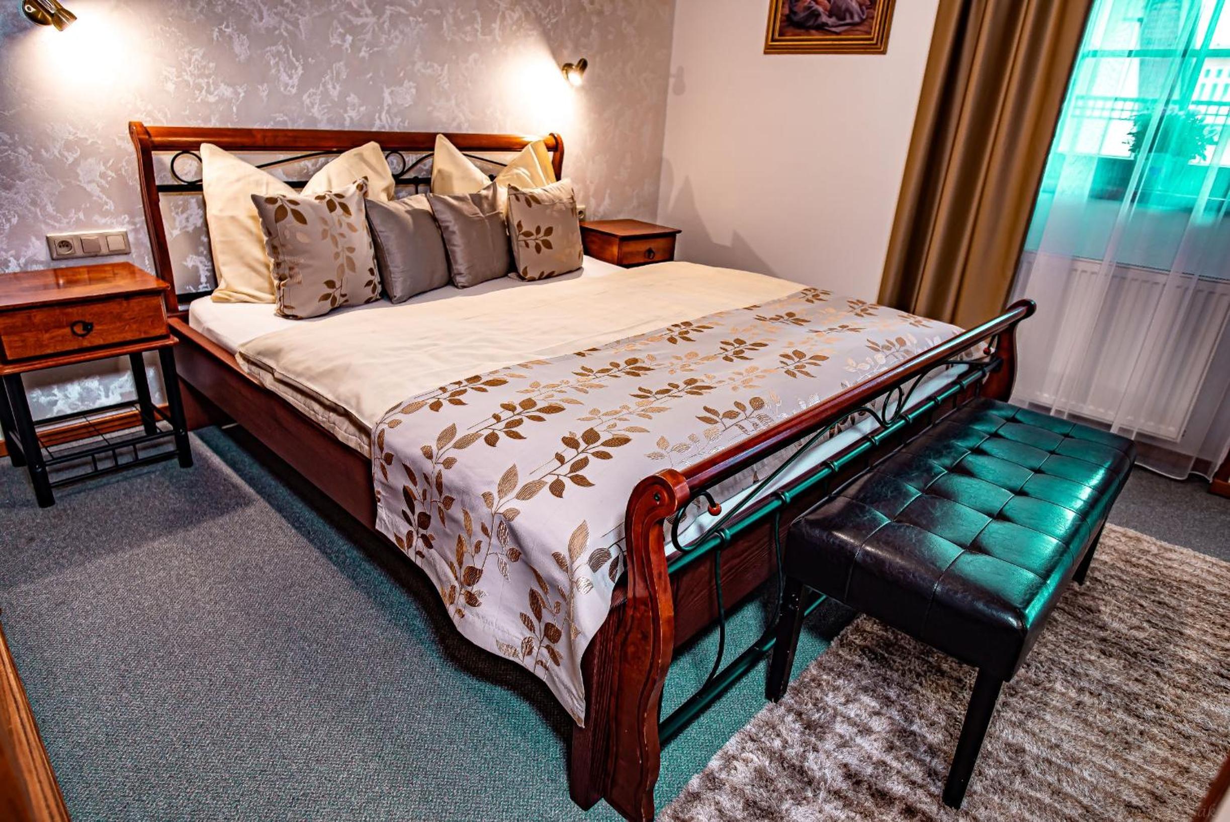 Double Room with Patio photo 2