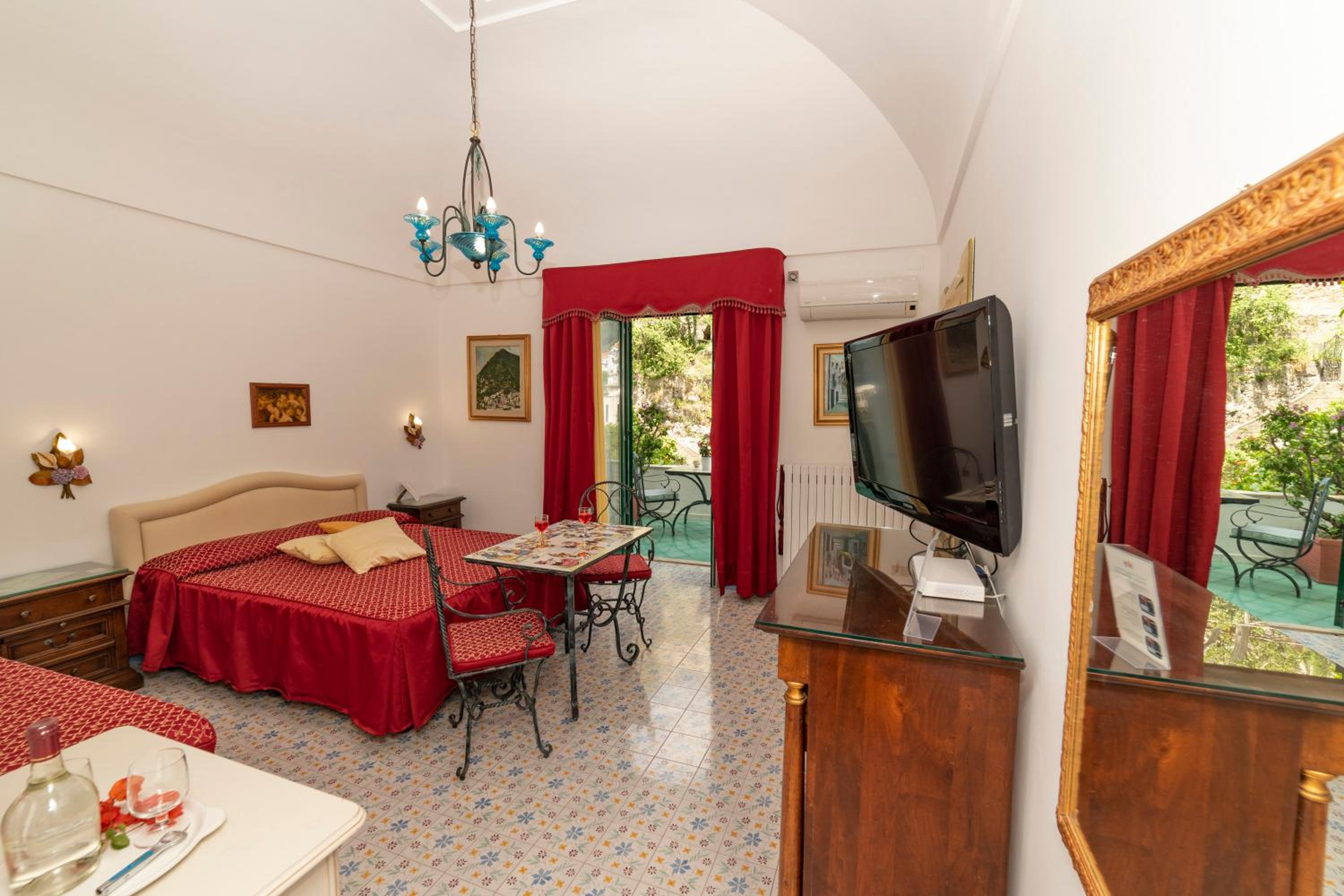 Superior Triple Room photo 1