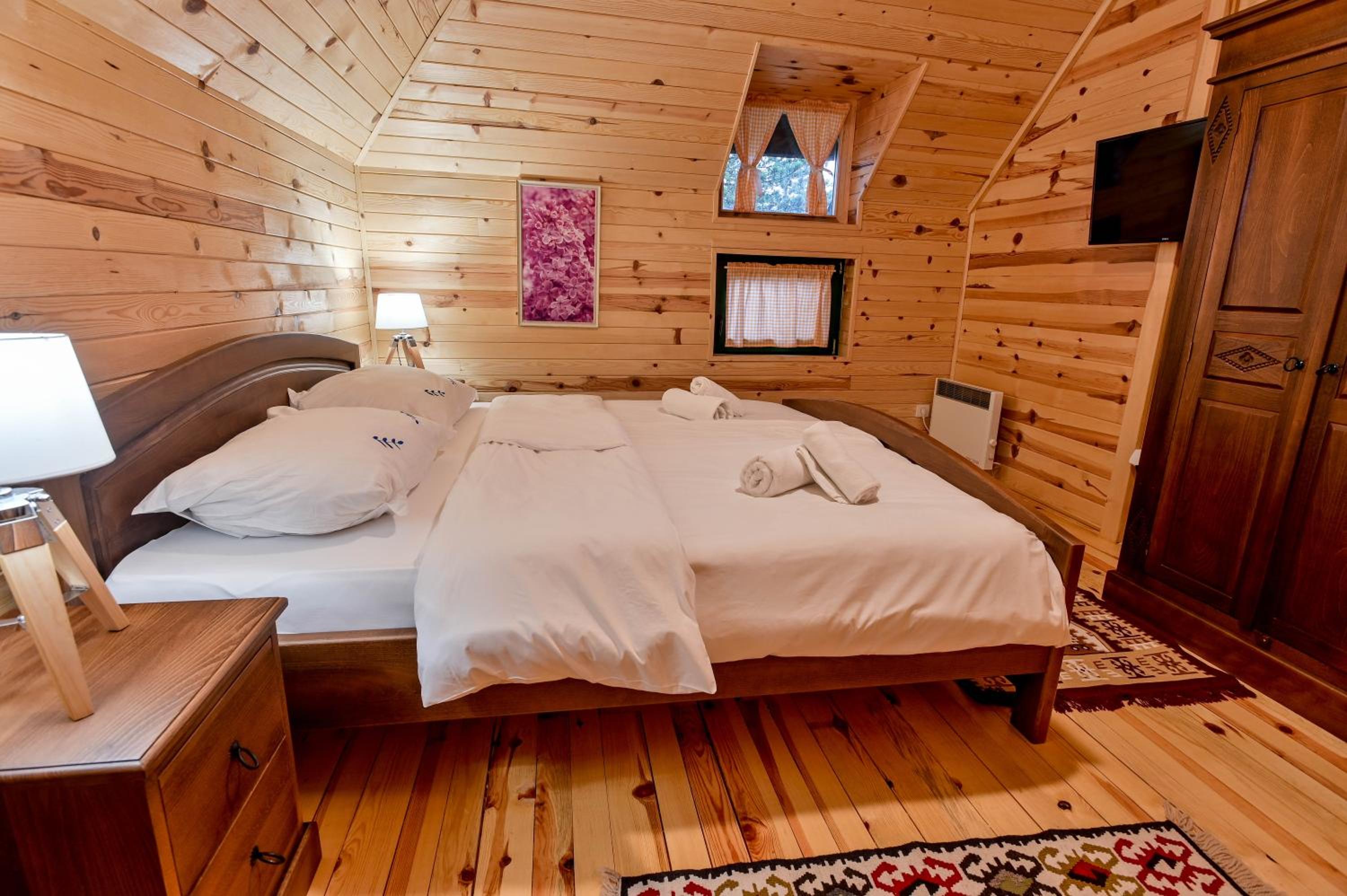 Duplex Wooden Cottage  photo 1