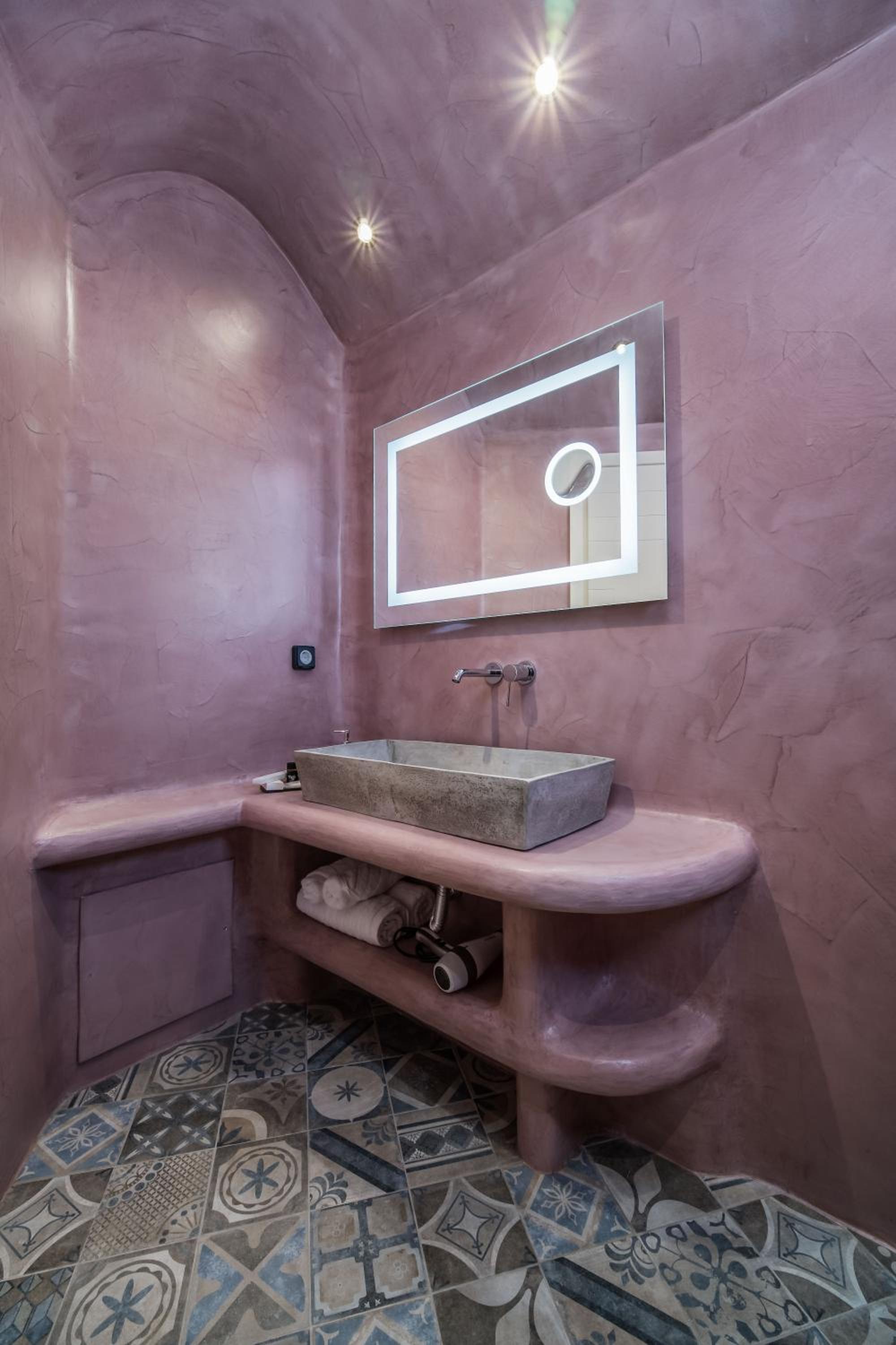 Master Suite with Private Pool & Sea View photo 3
