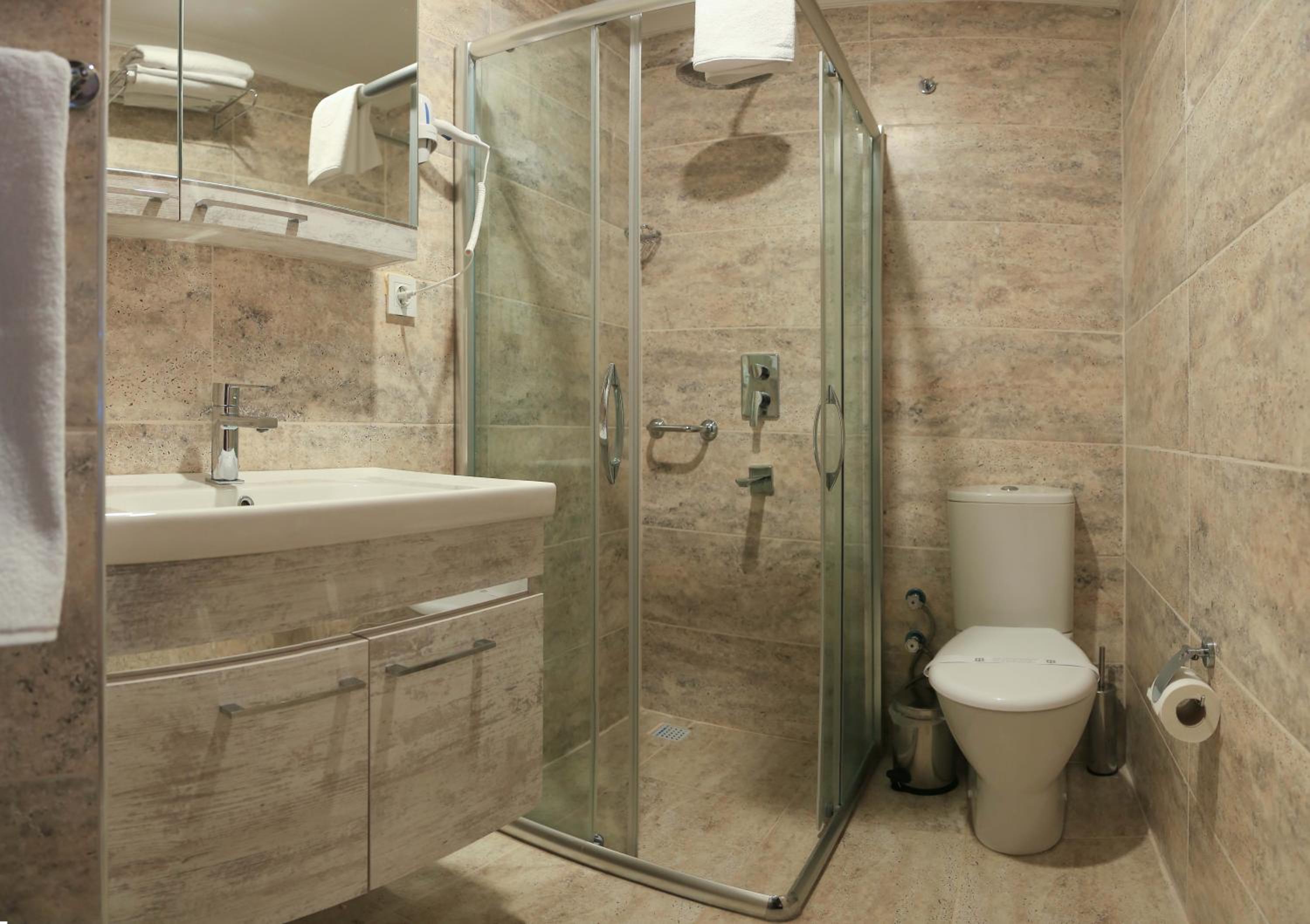 Standard Double Room - Photo 6