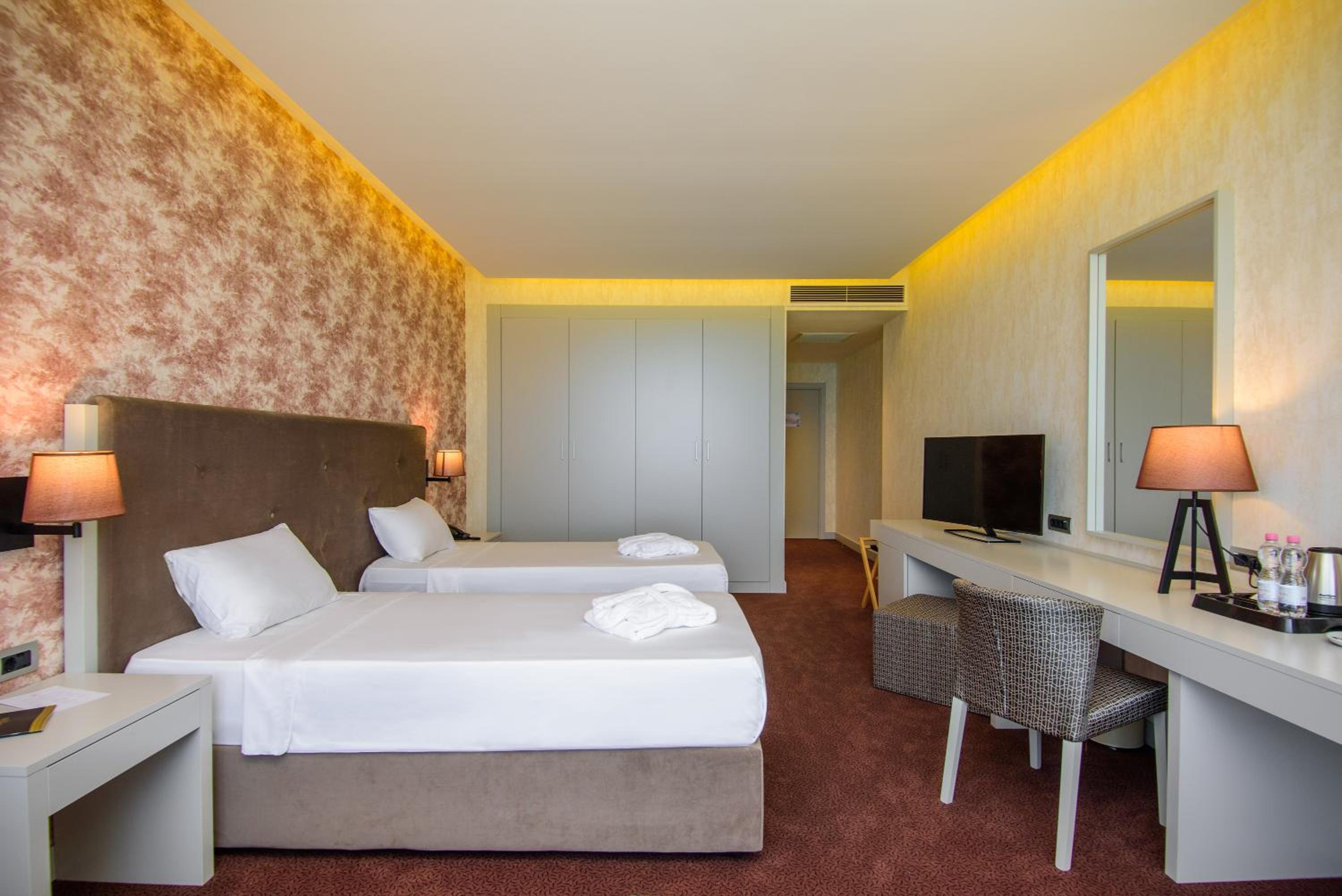 Twin Room with Sea View