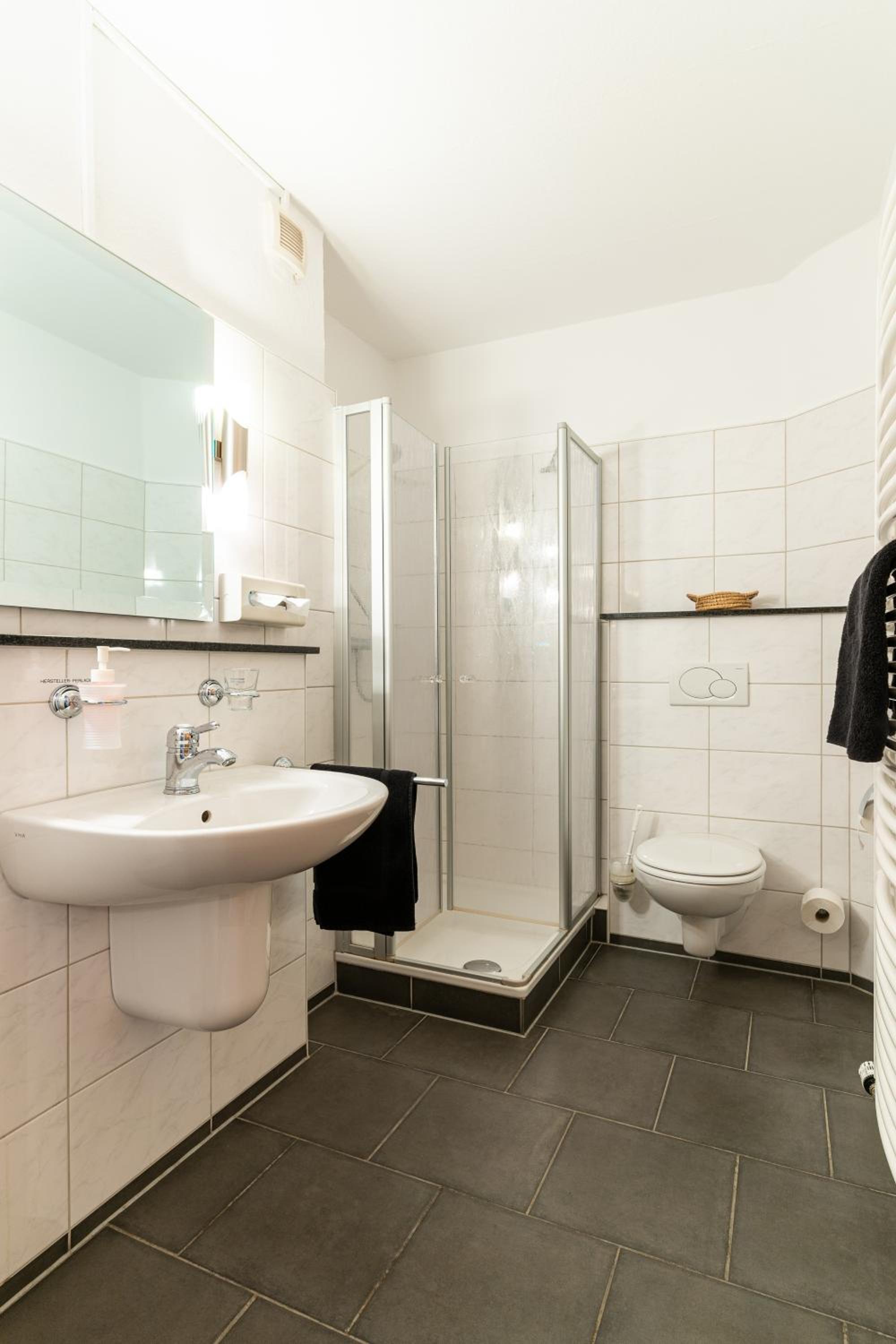 Single Room photo 2