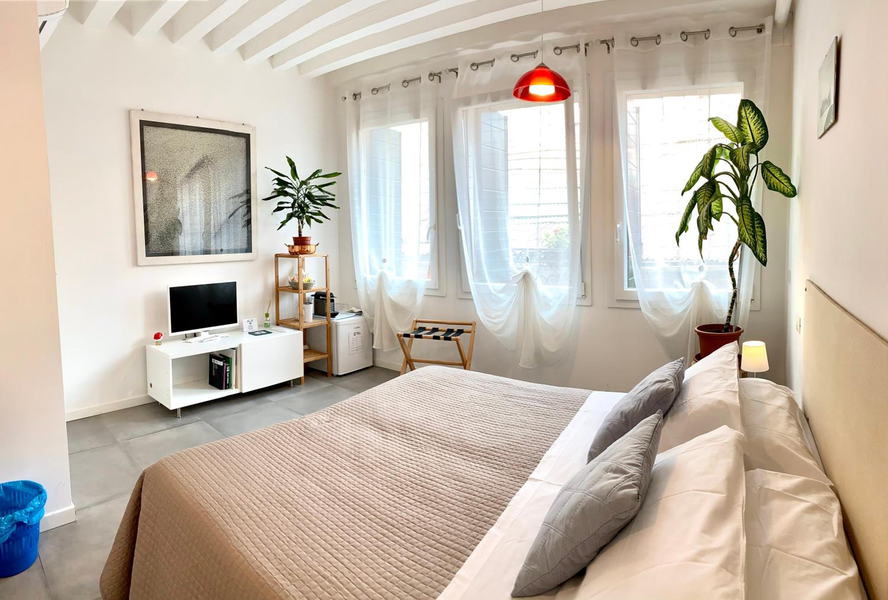 Double Room with Private Bathroom photo 2
