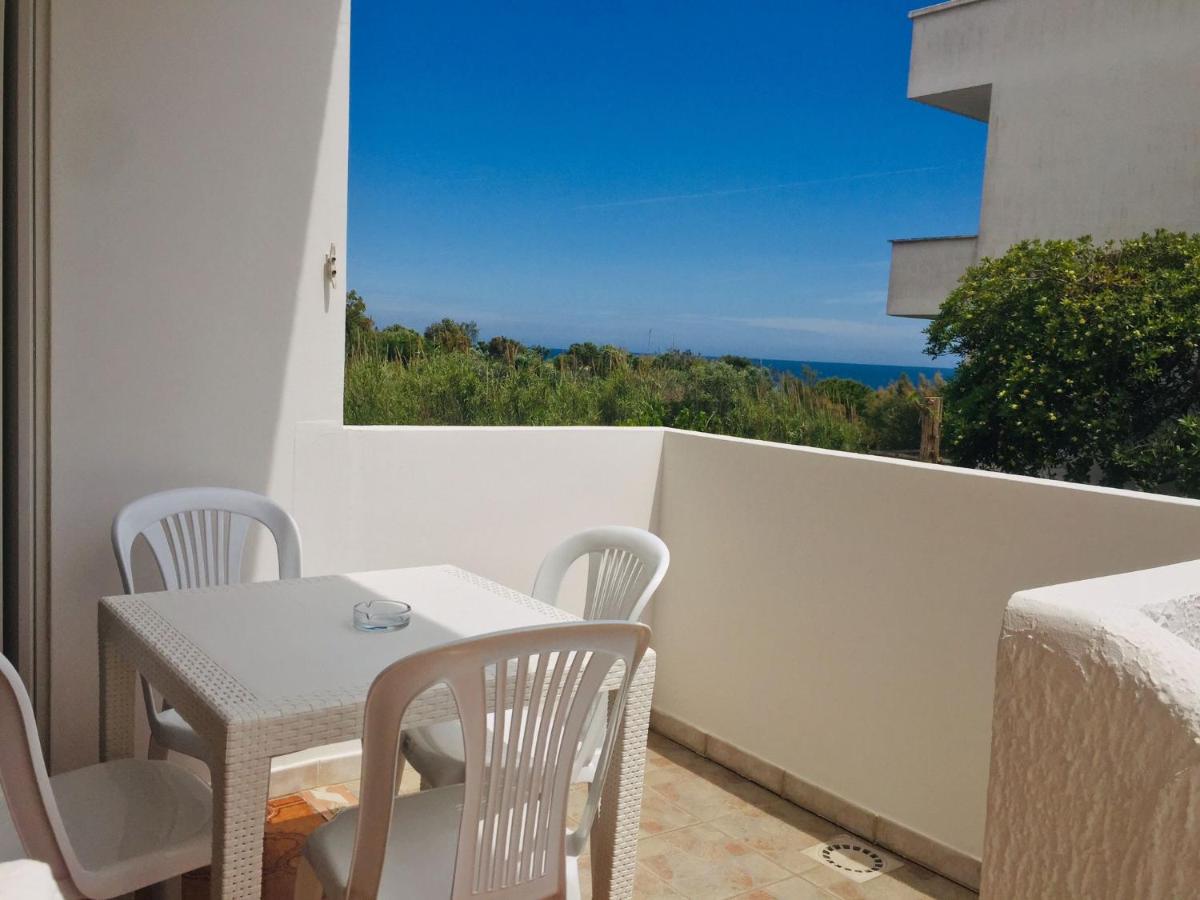 Studio with Sea View photo 1