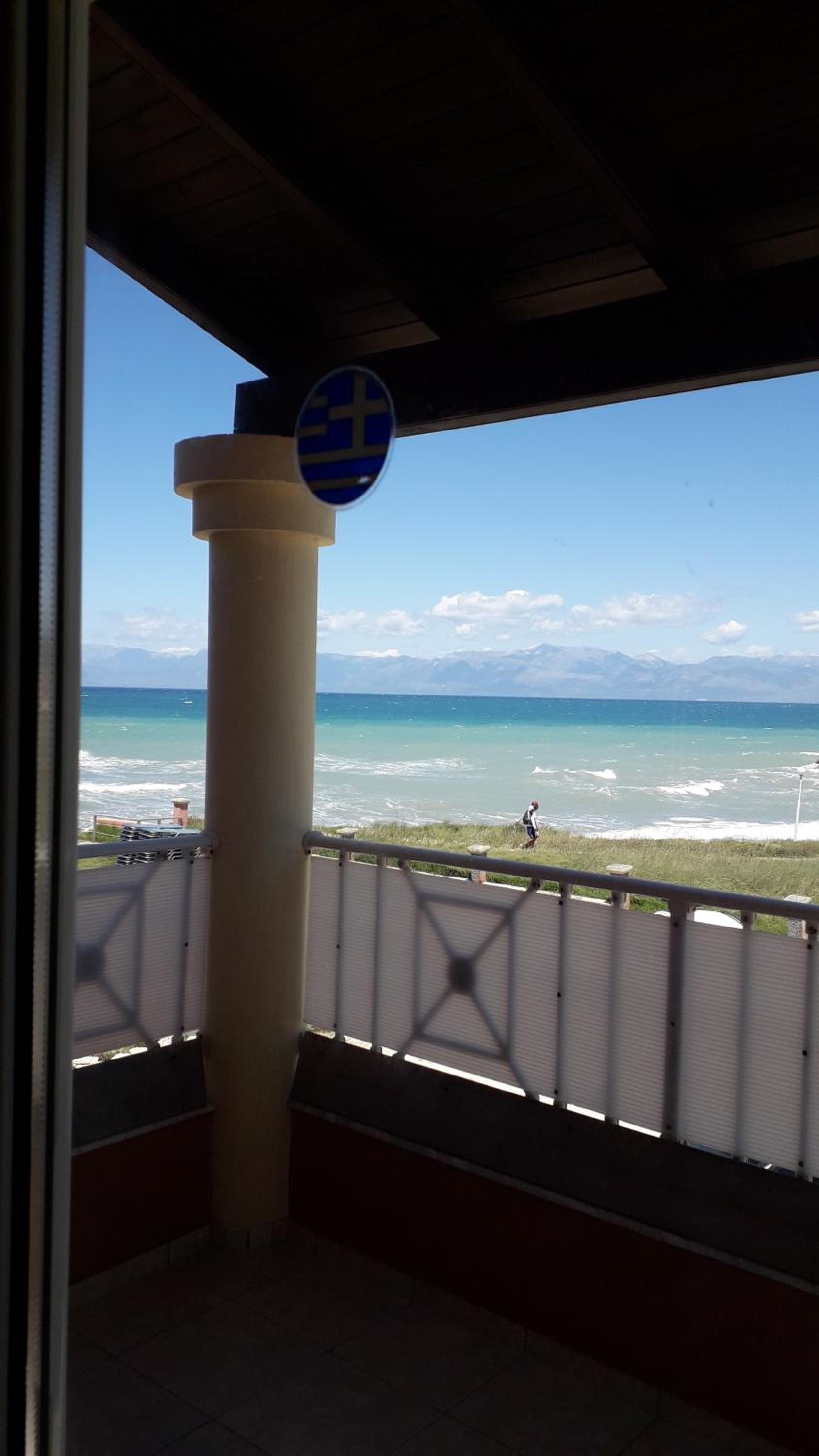 Family Room with Sea View photo 3