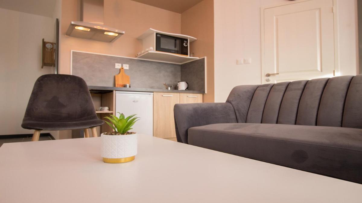 Apartment photo 3