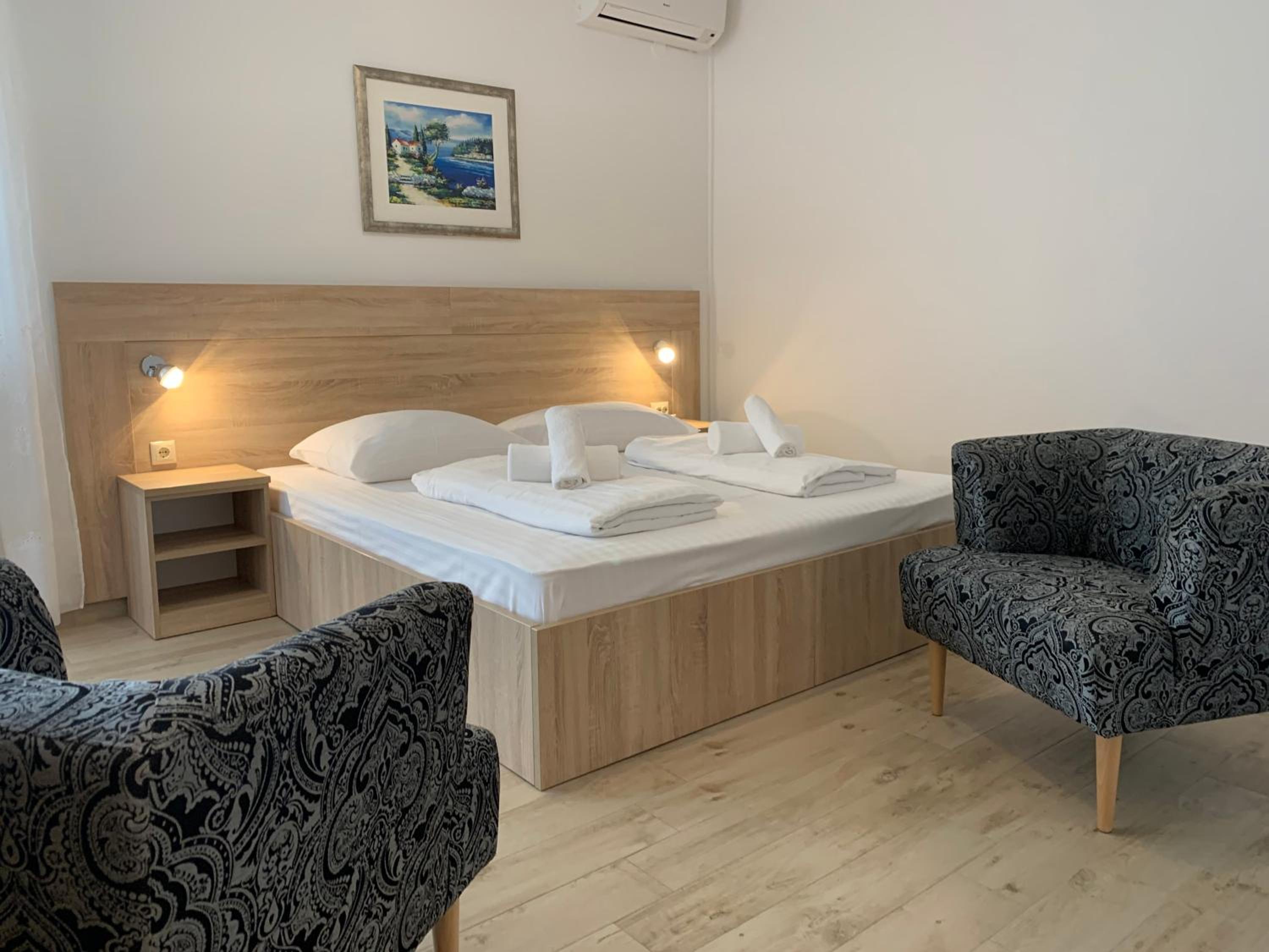 Deluxe Double or Twin Room with Balcony