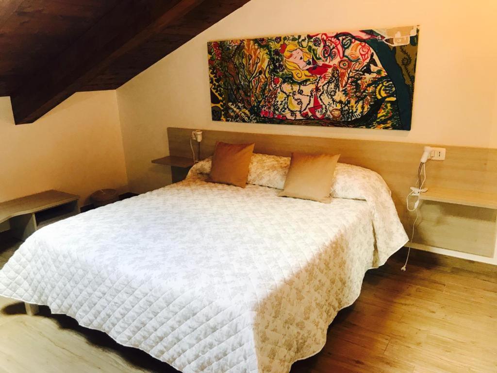 Deluxe Double Room with Shower photo 3