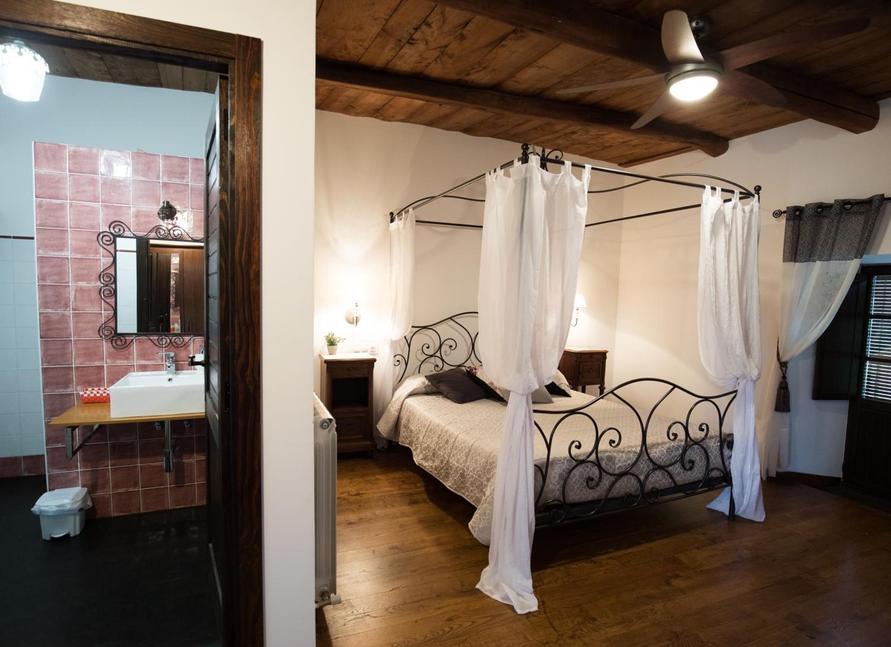 Superior Double Room photo 3