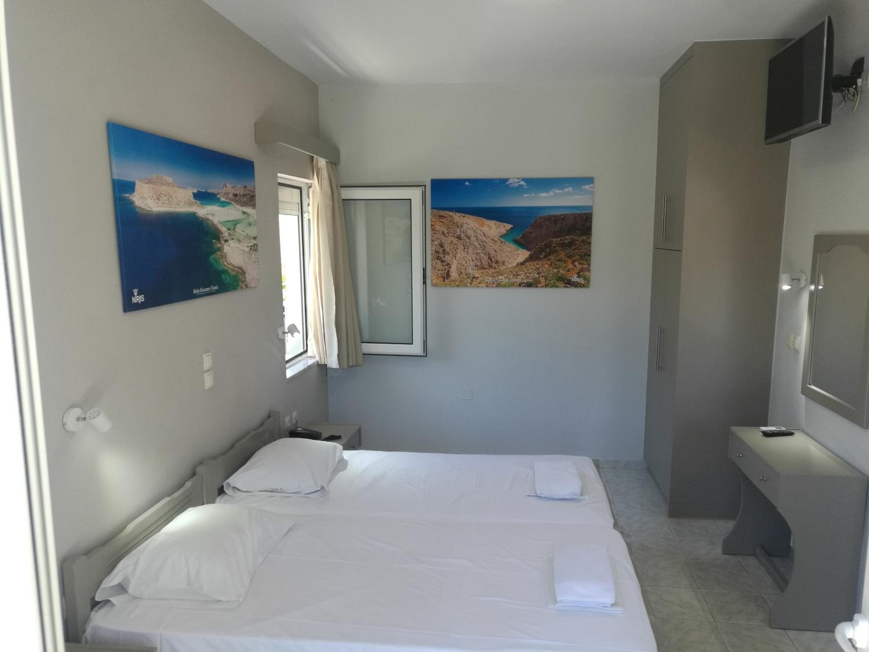 Studio with Private Balcony (2 Adults)