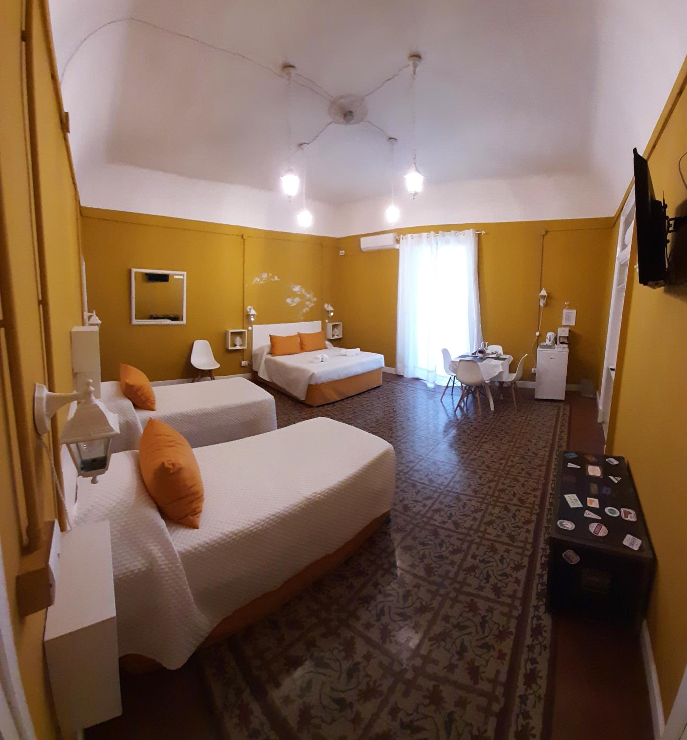Standard Double Suite
