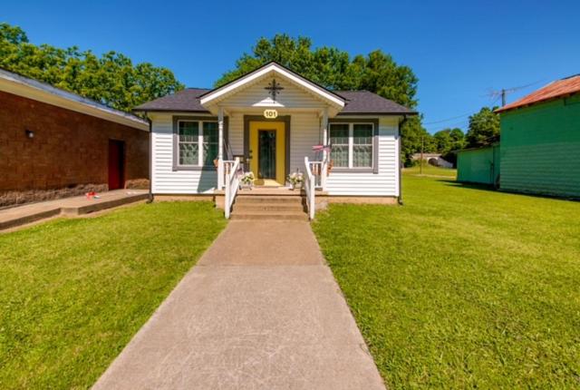 Two-Bedroom House photo 3