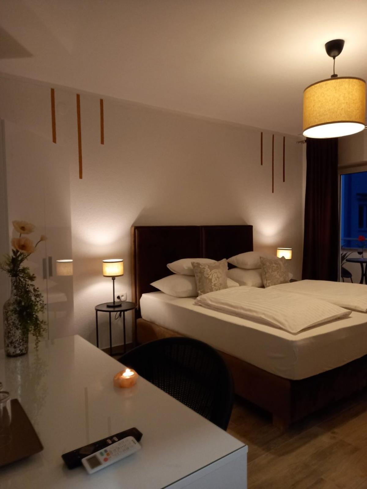 Deluxe Double Room with Balcony and Sea View