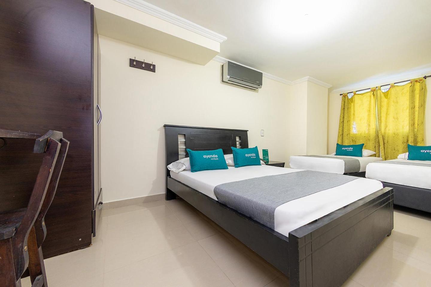 Standard Quadruple Room