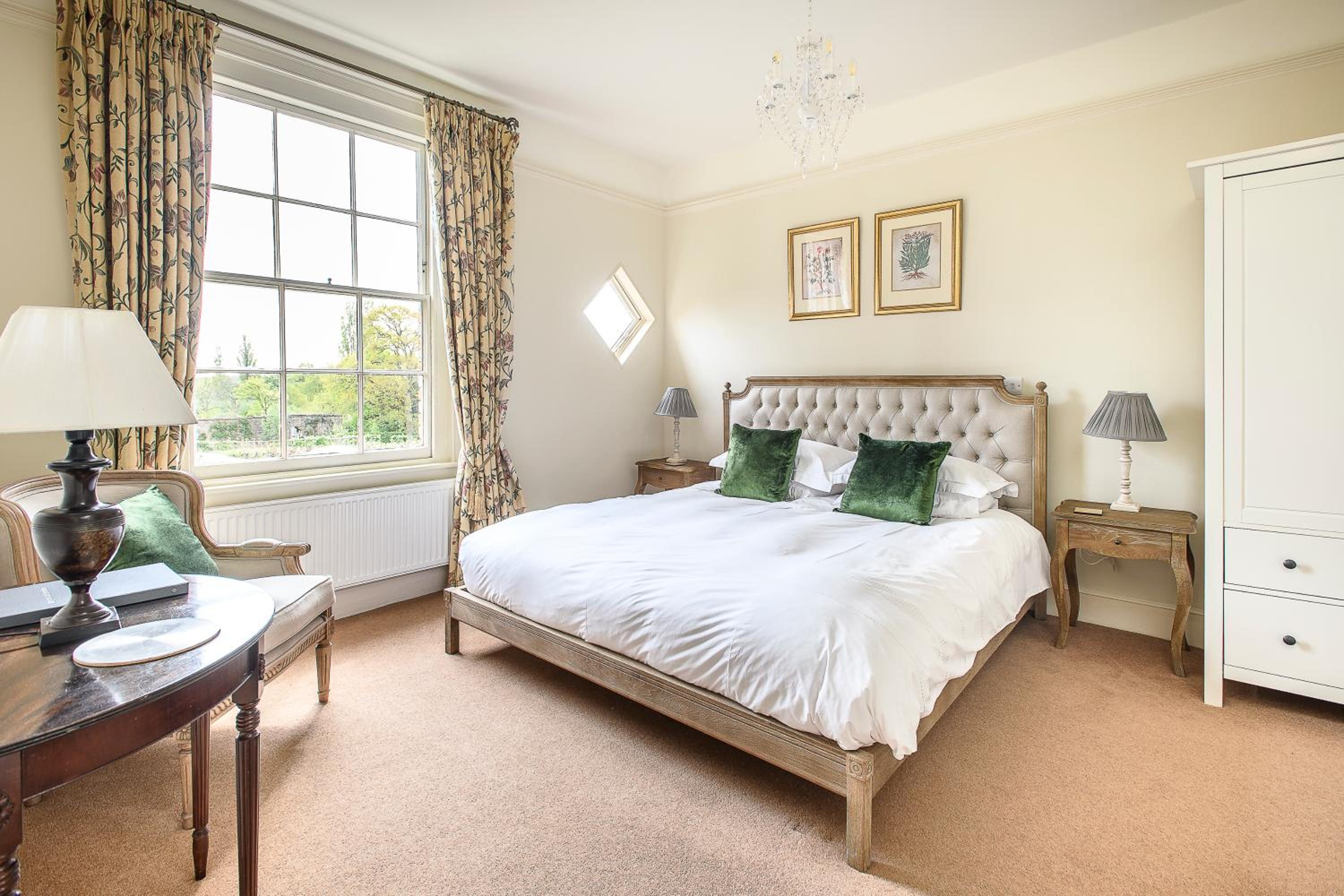 Deluxe Double Room - Photo 1
