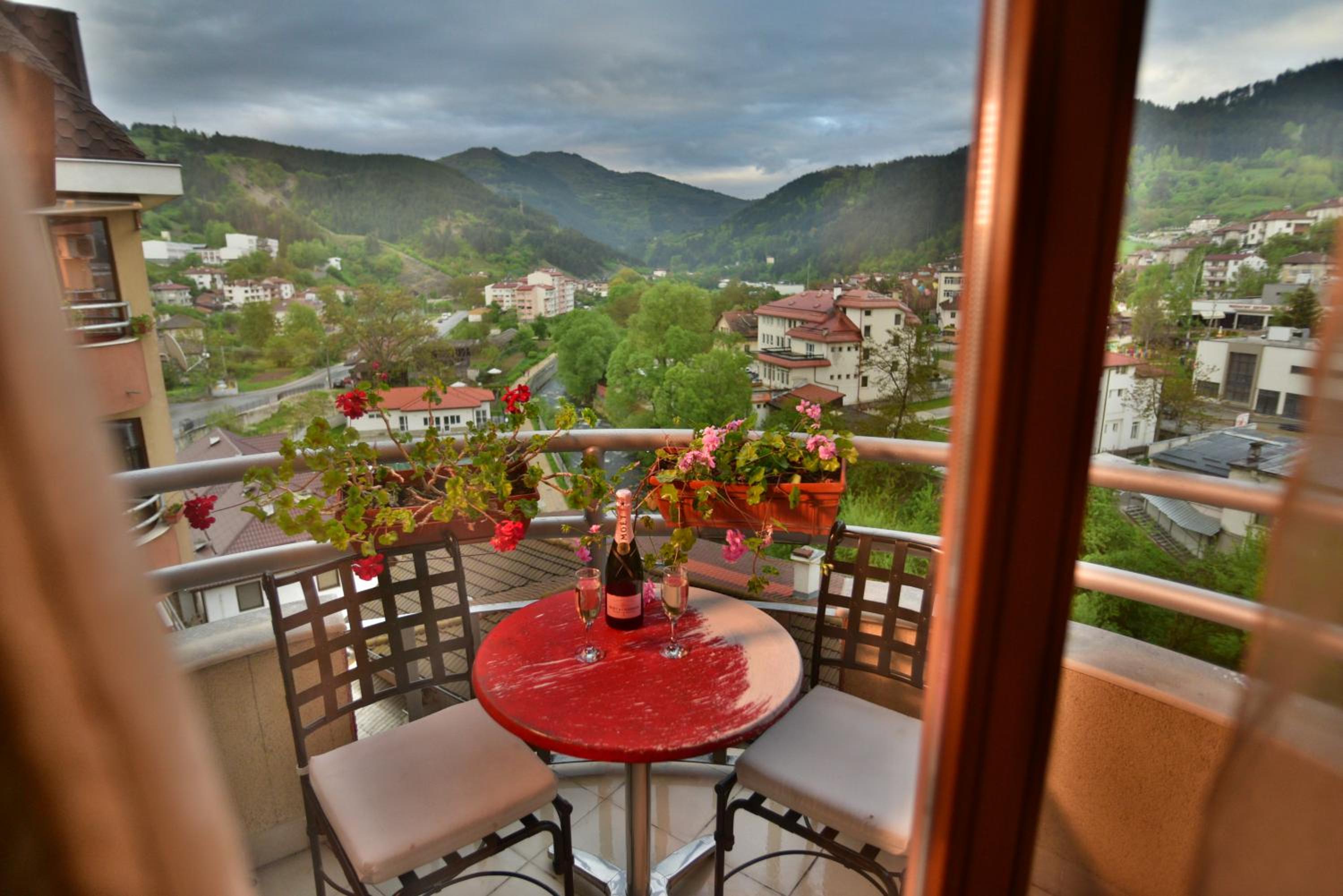 Double Room With Mountain View photo 3