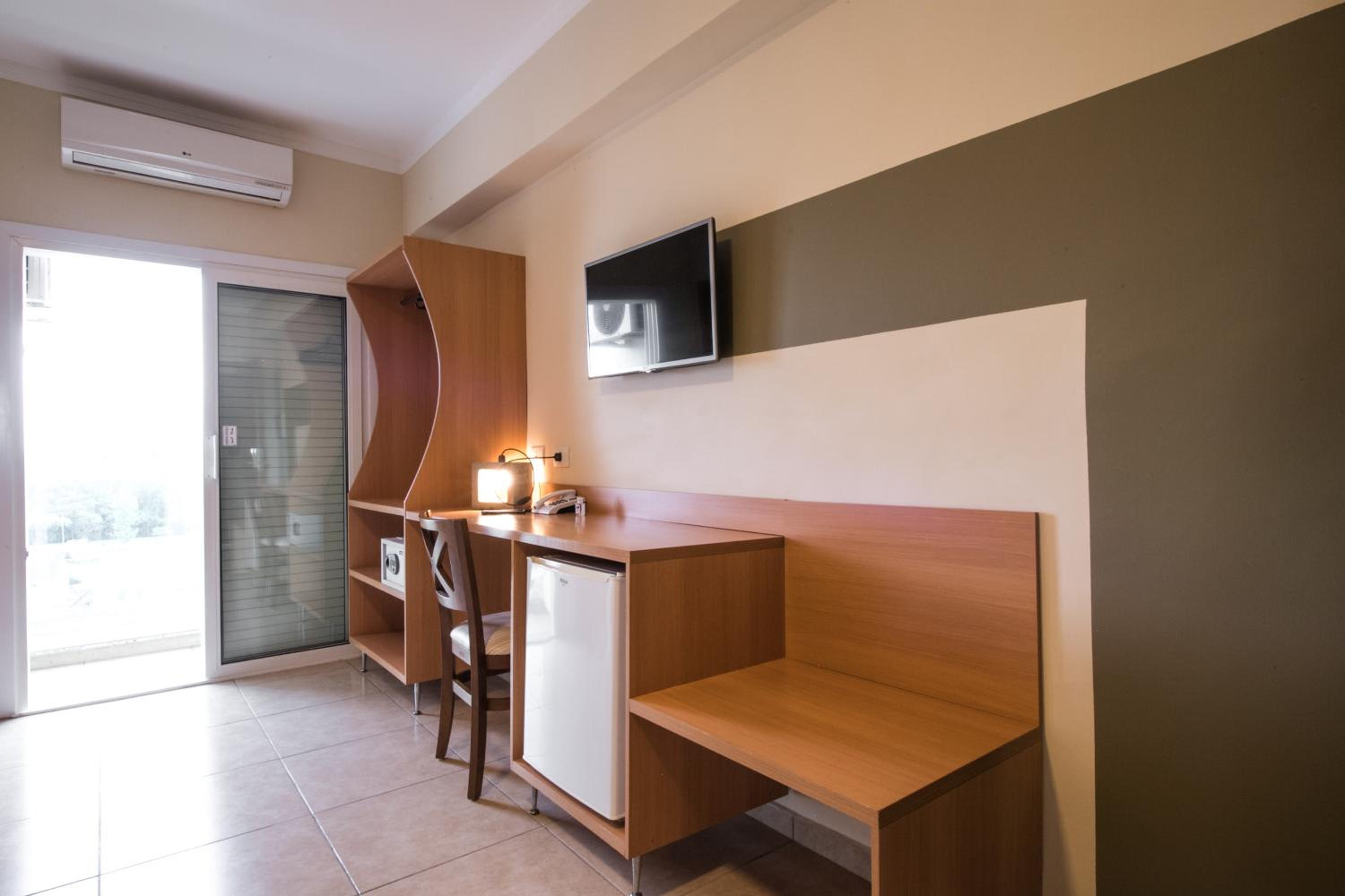 Luxury Triple Room photo 2