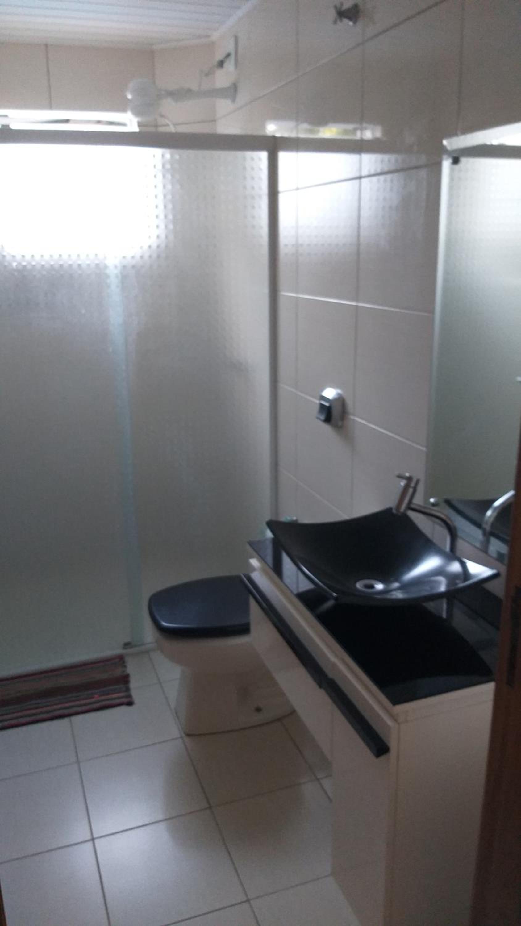 Economy Triple Room photo 3