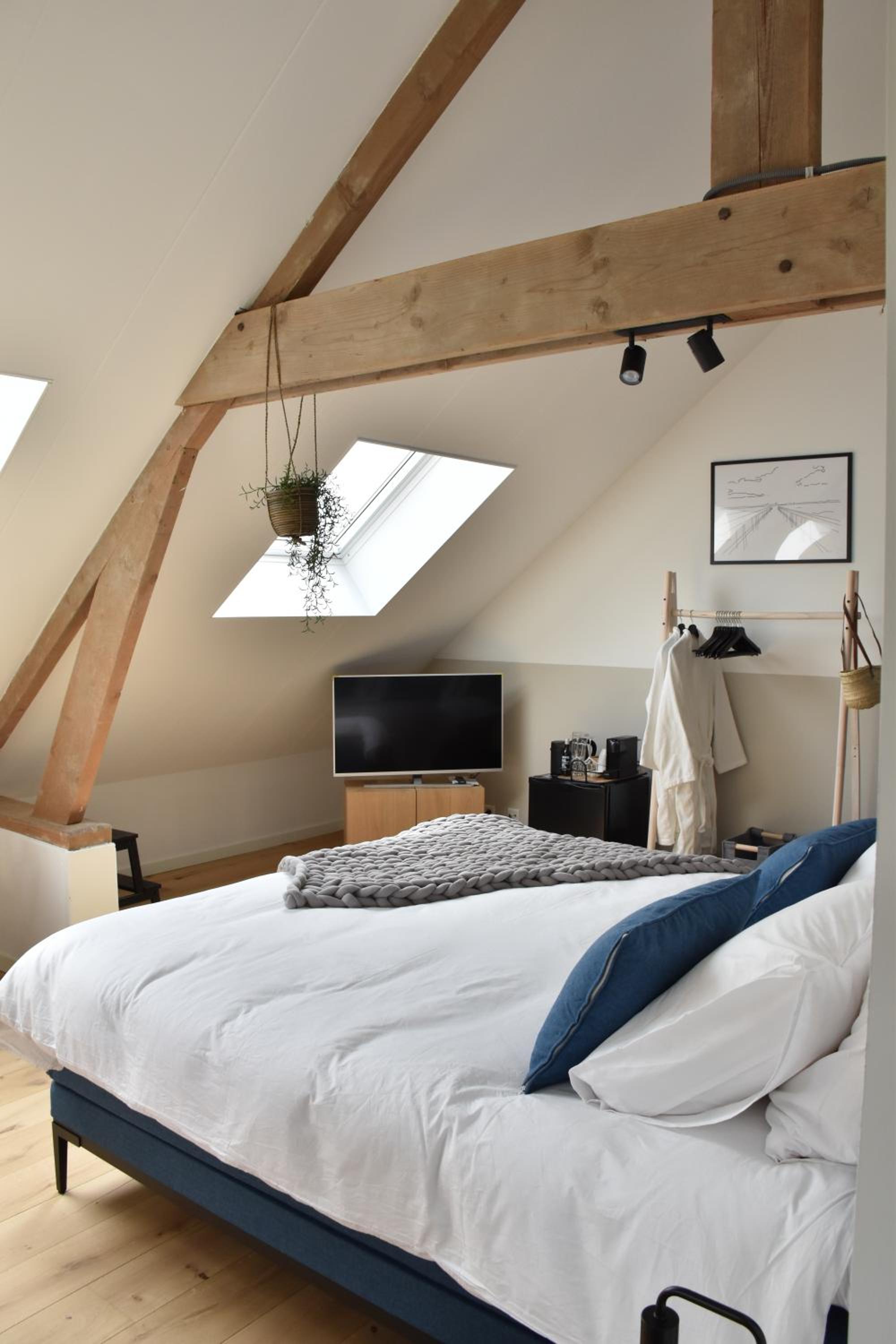 Deluxe Double Room with Bath photo 2