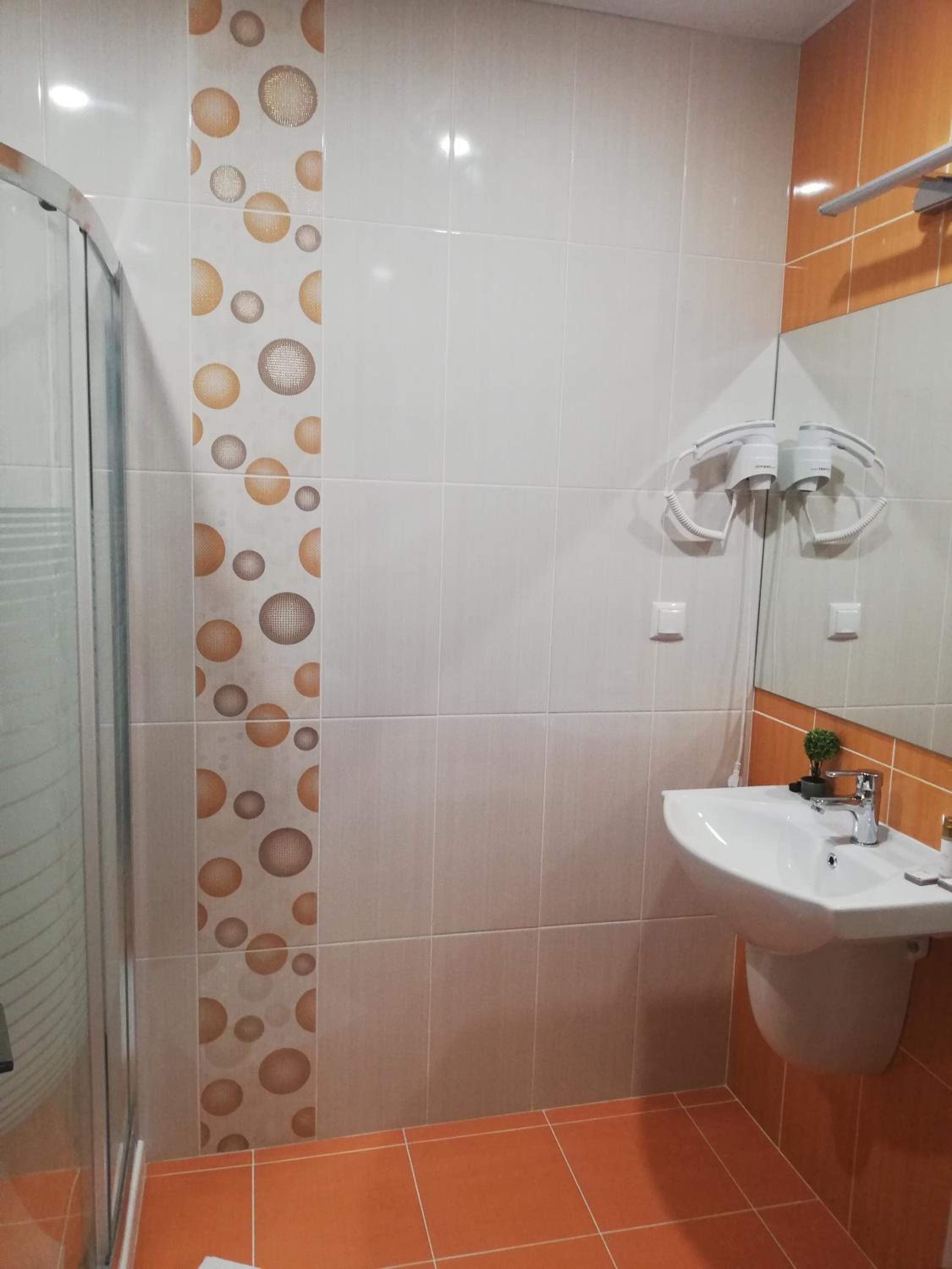 Deluxe Twin Room - Photo 2