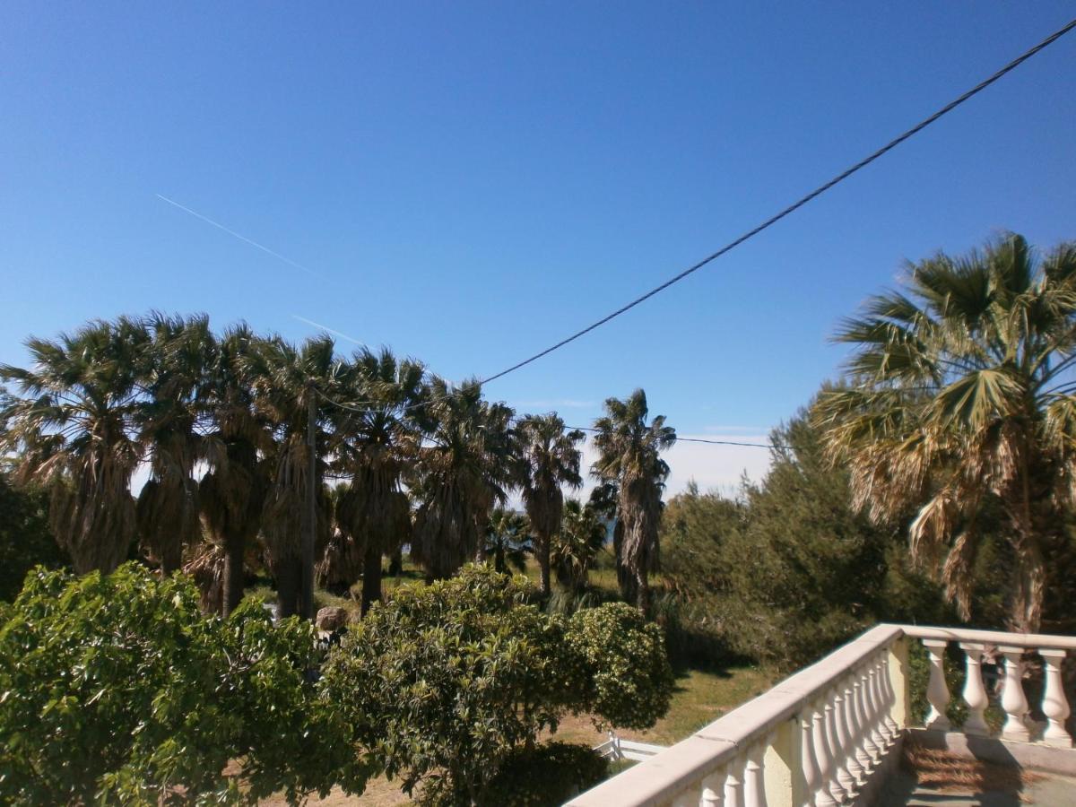 Double Room with Terrace Sea side photo 1