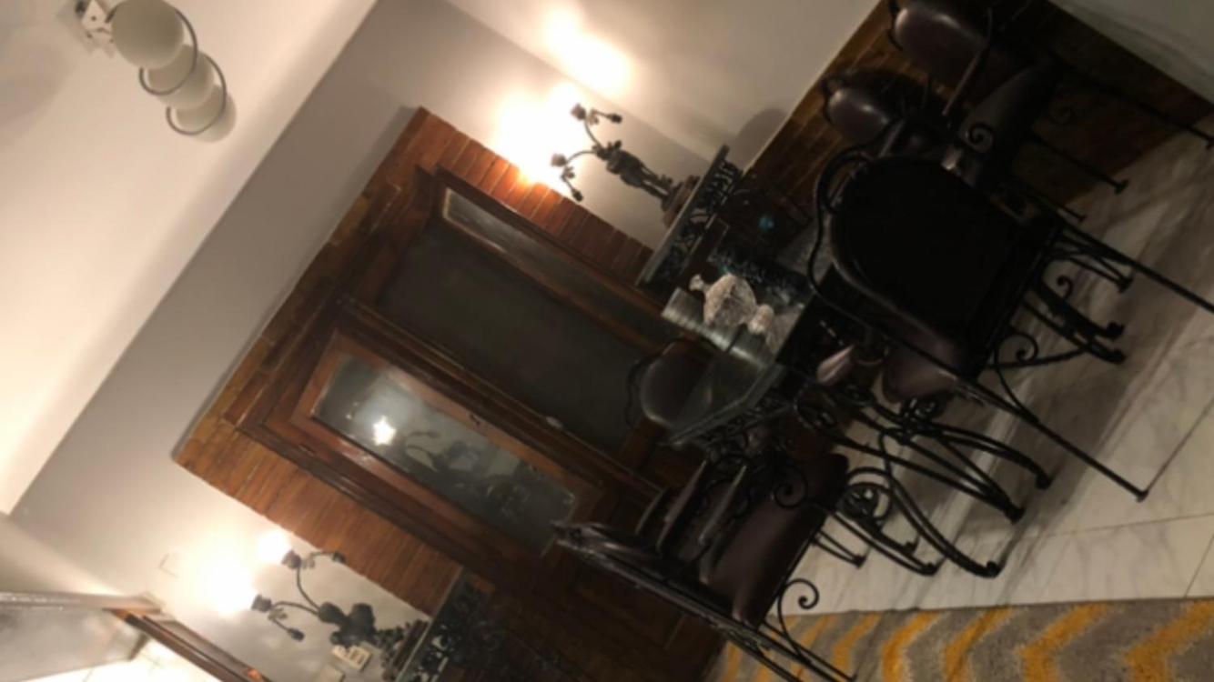 Villa photo 3