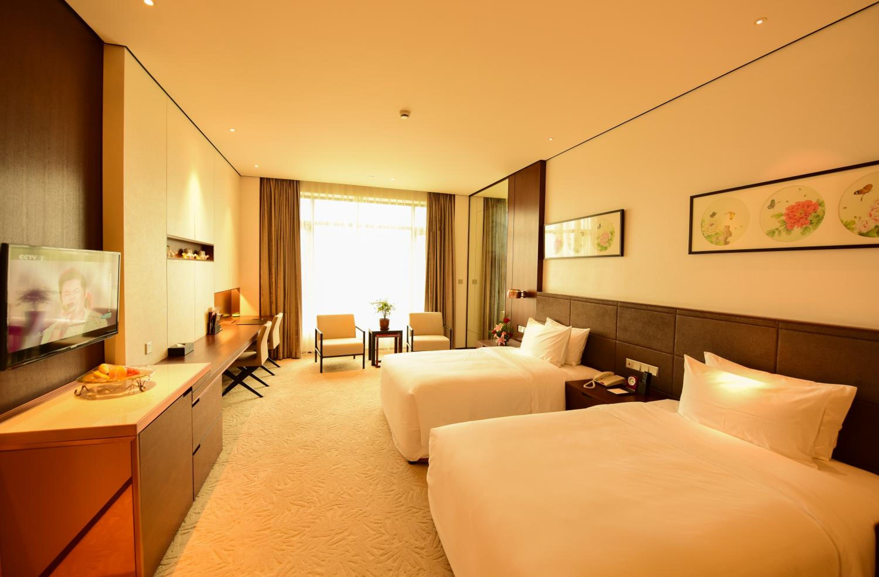 Deluxe Twin Room photo 2
