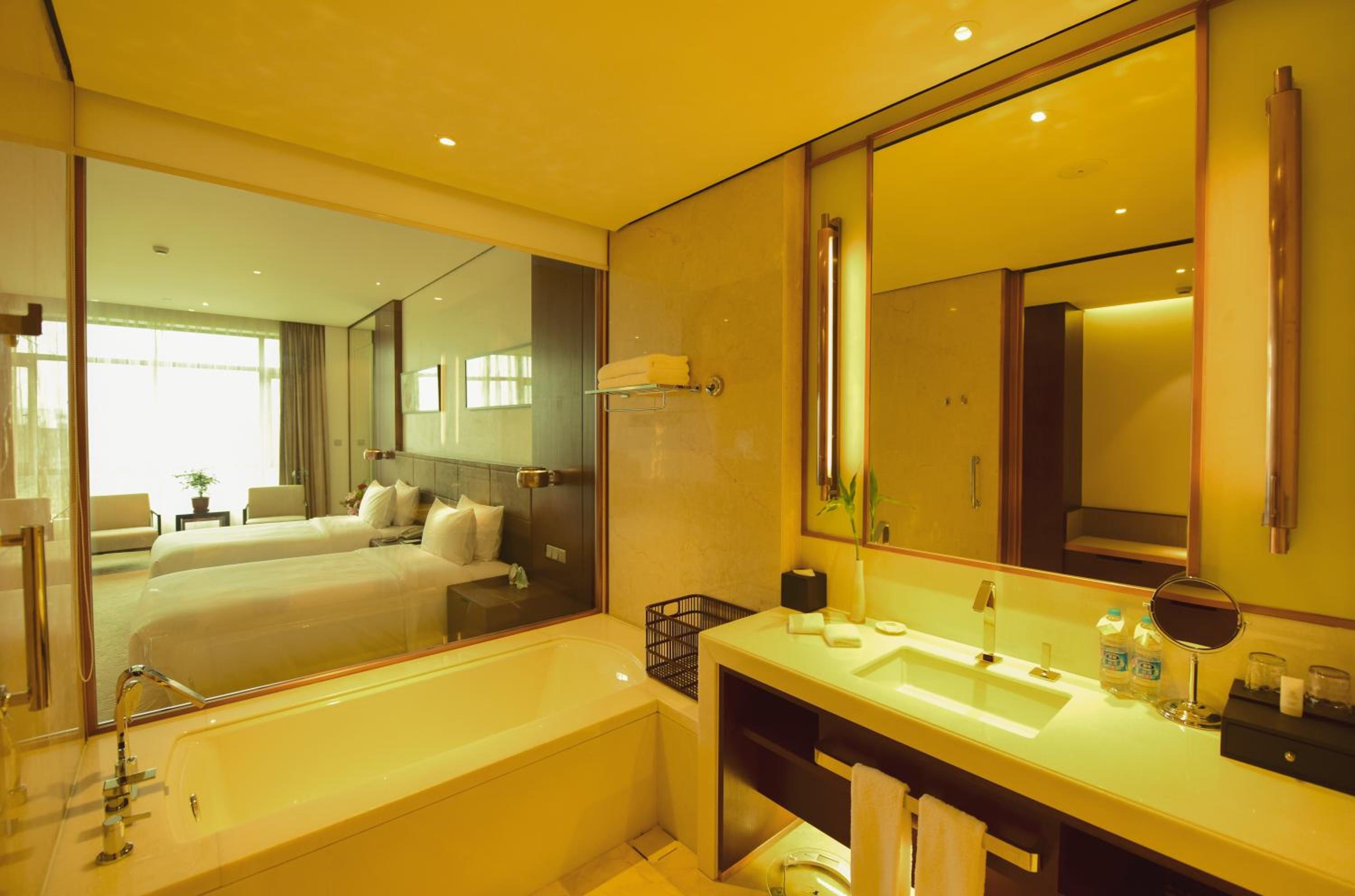 Deluxe Twin Room photo 1