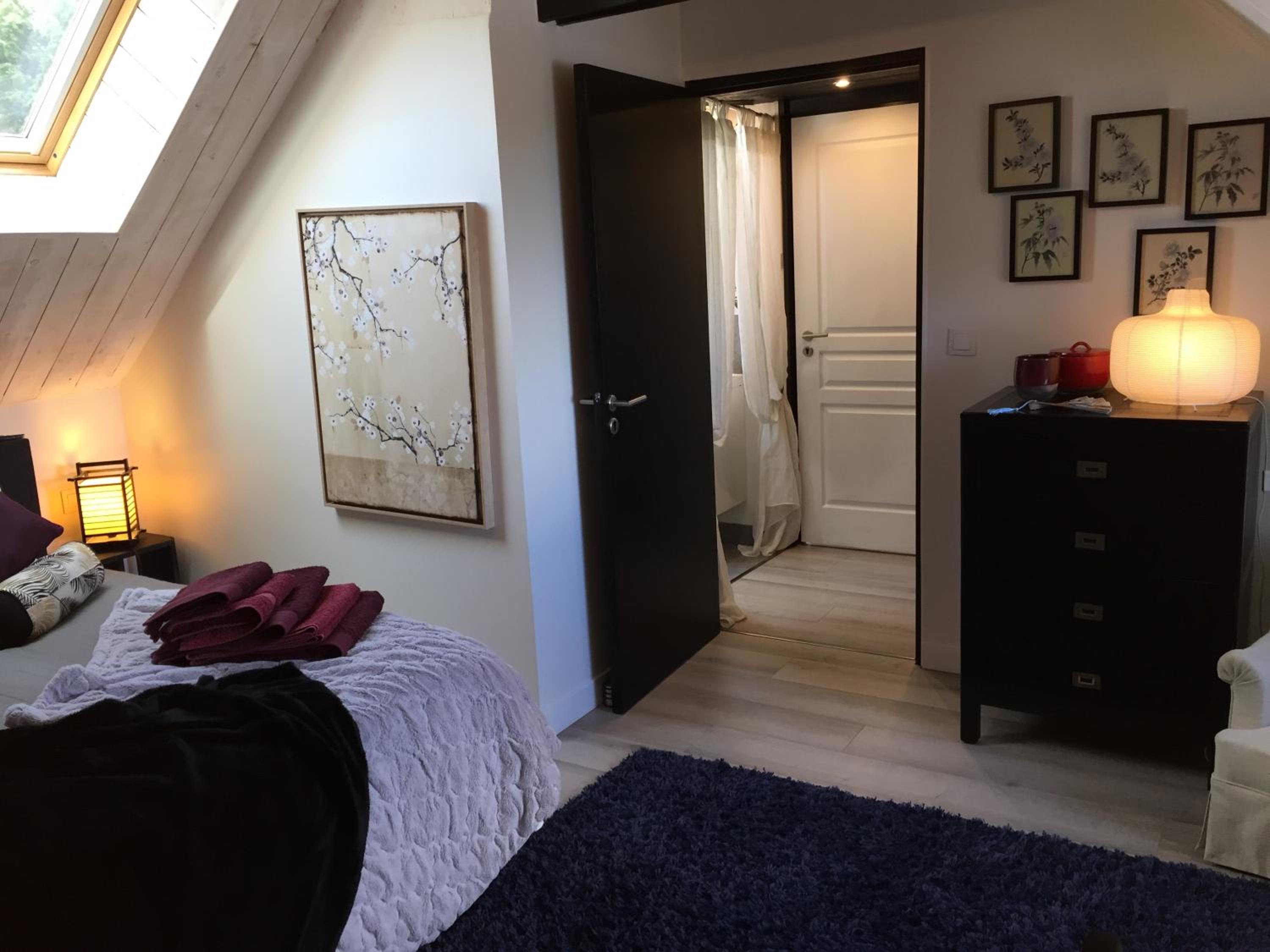 Double Room with Private External Bathroom - Photo 31
