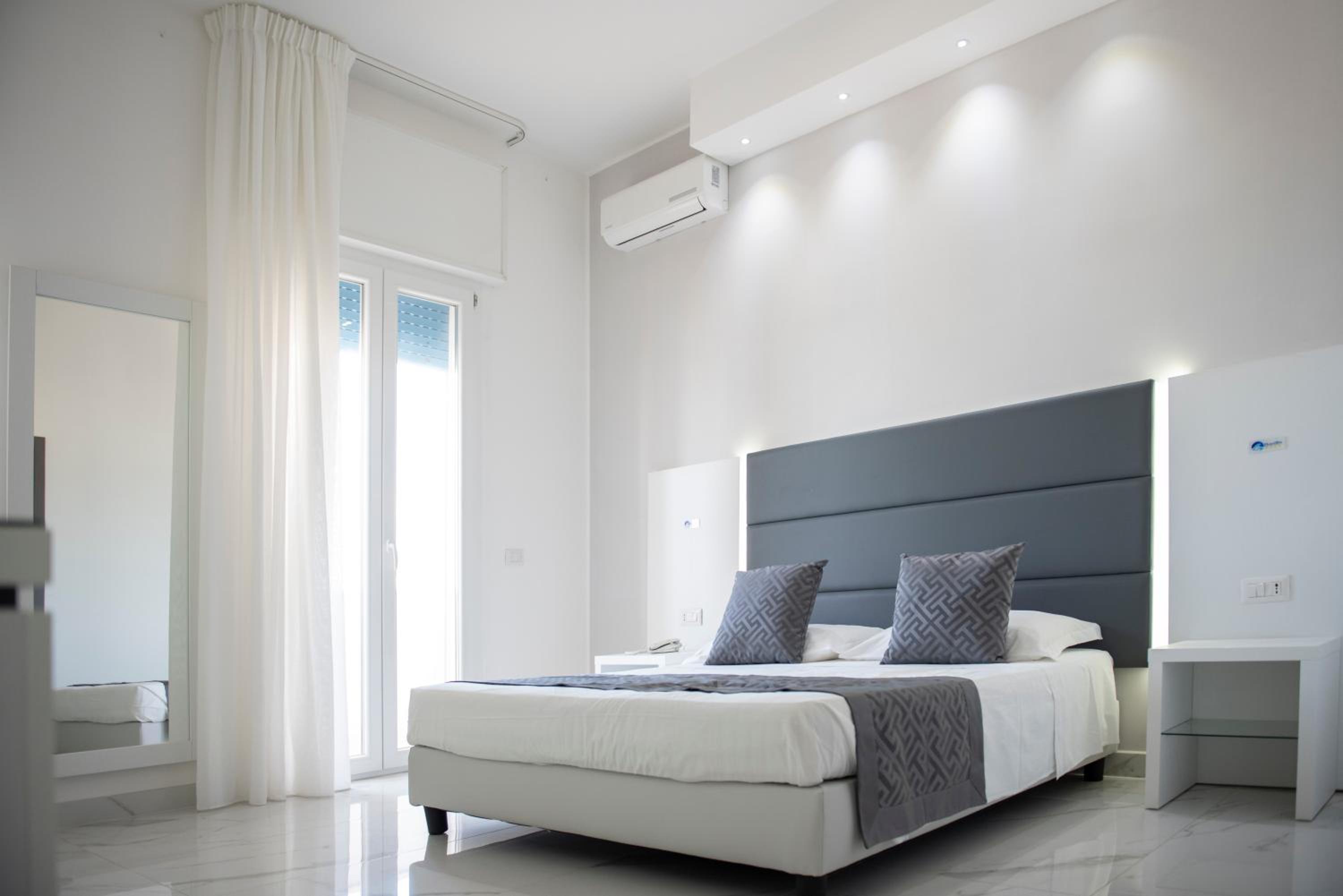 Double Room with Balcony photo 1