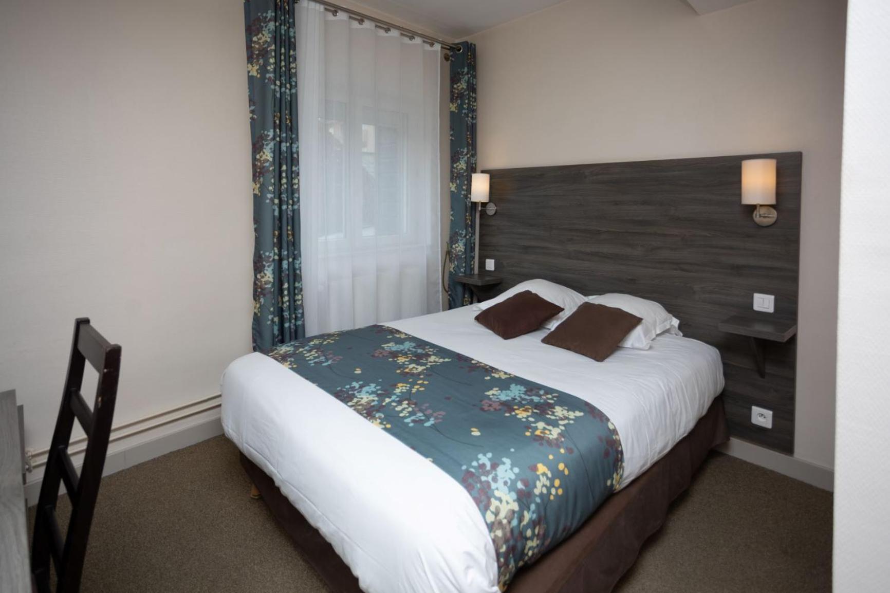 Double Room - Photo 3