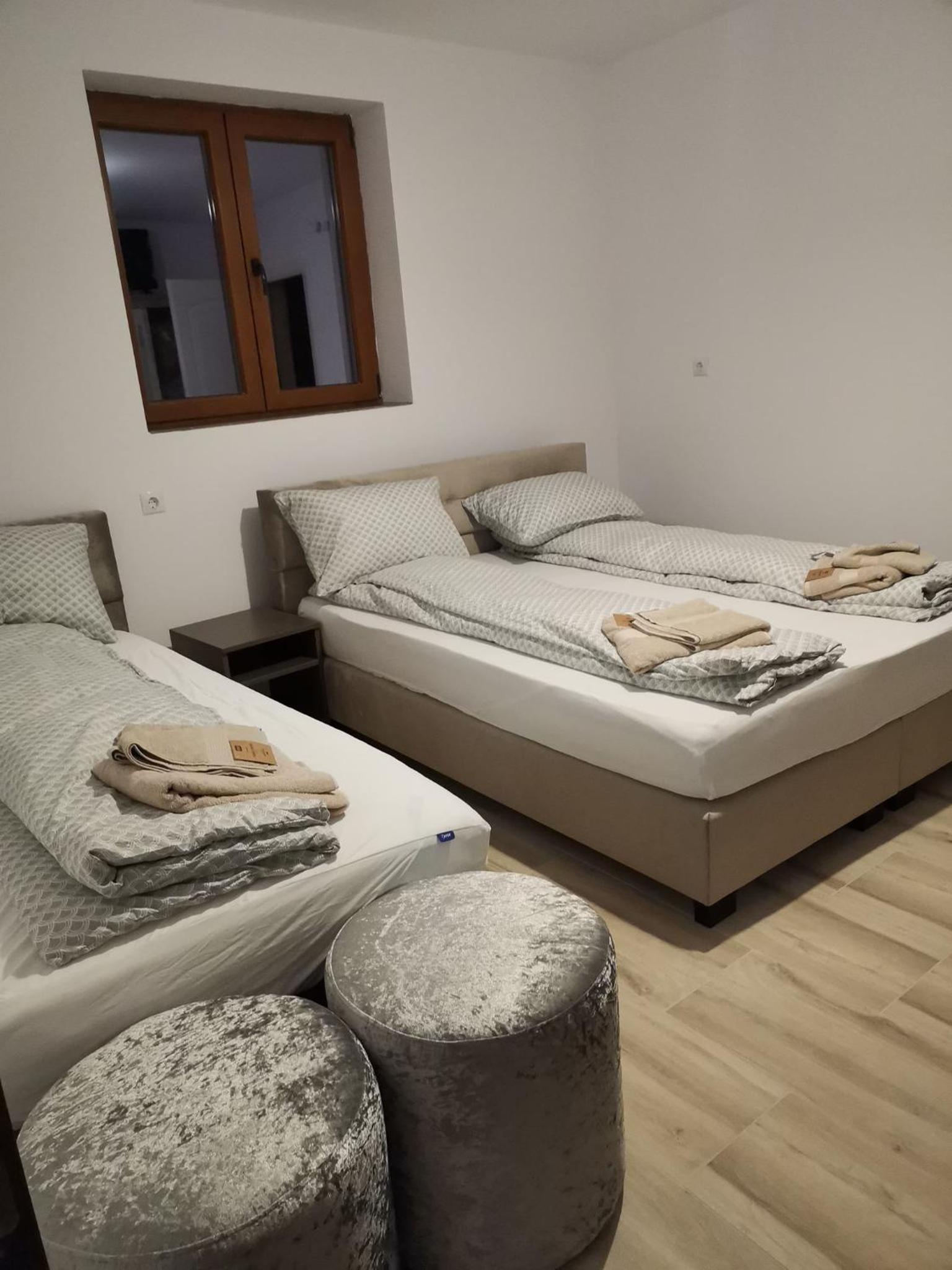 Double or Twin Room photo 2
