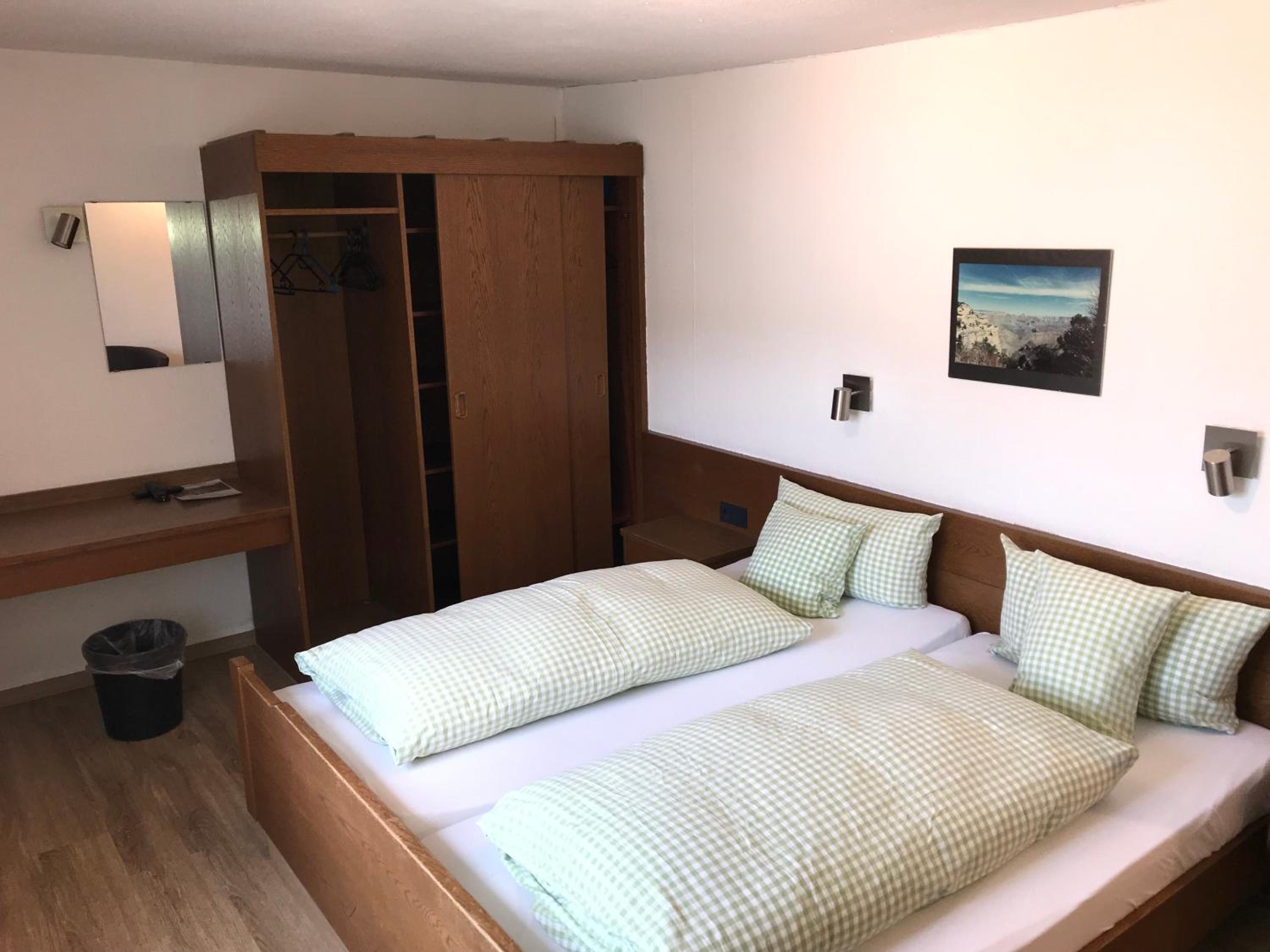 Double Room - Photo 4