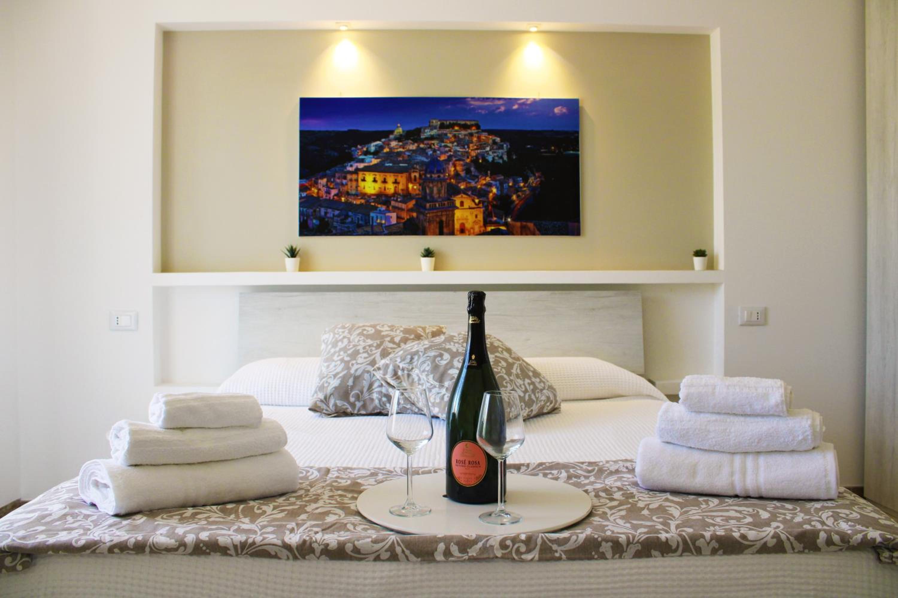 Three-Bedroom Apartment - Photo 10