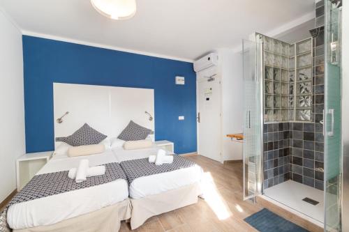 Superior Quadruple Room photo 1