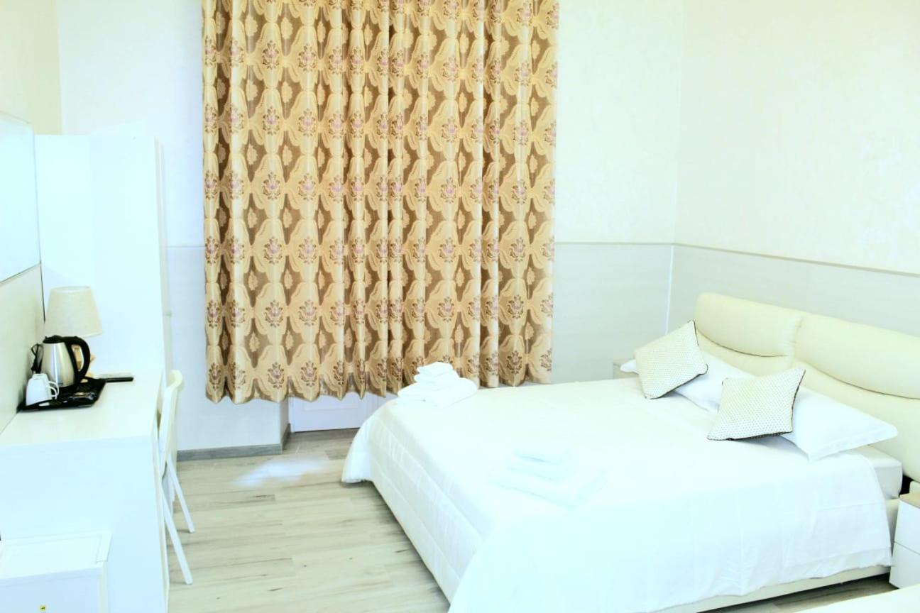 Luxury Triple Room photo 3
