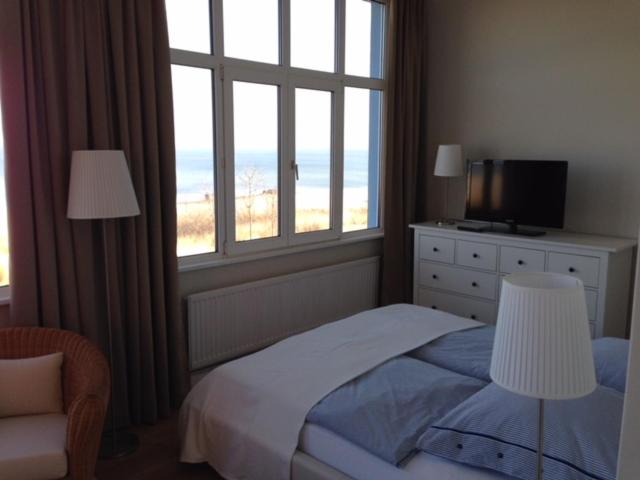 Apartment With Sea View photo 1