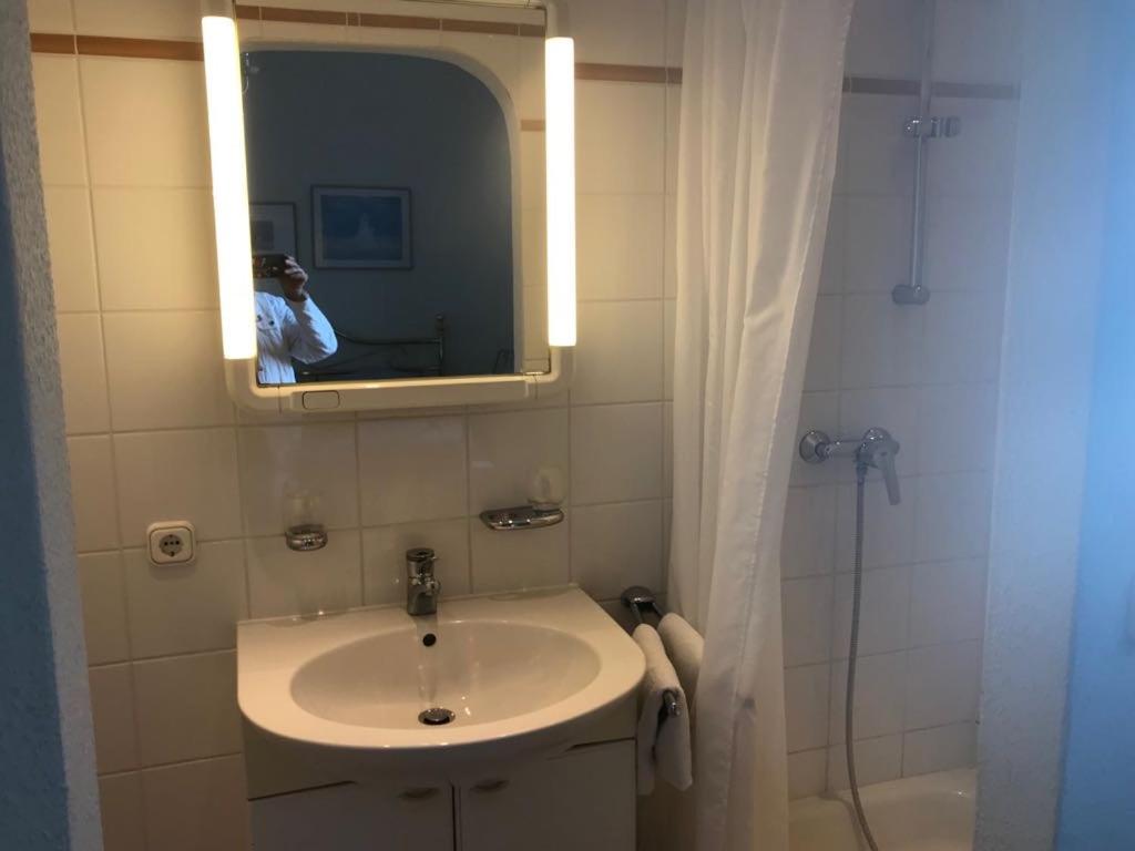 Double Room With Private Bathroom photo 2