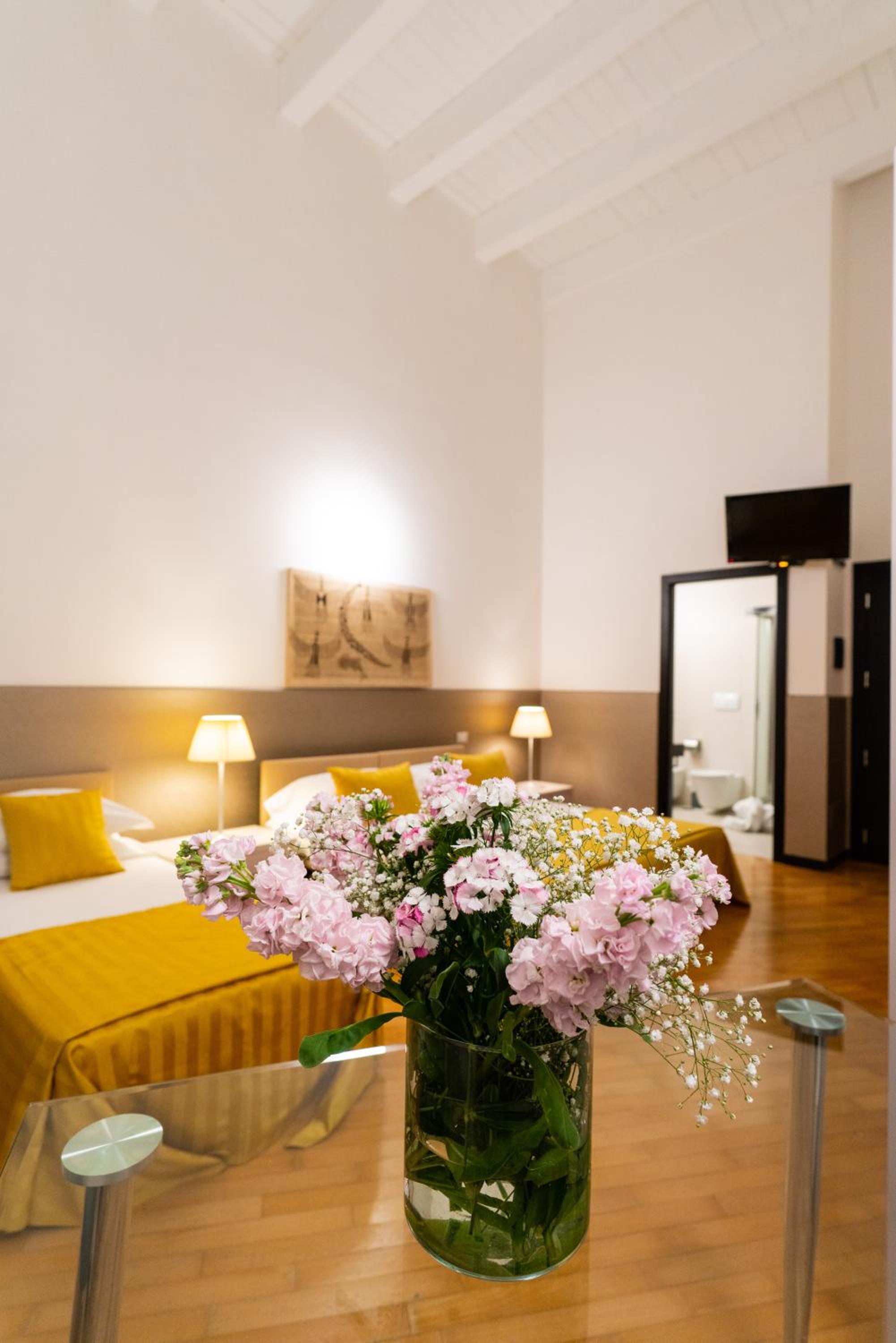 Deluxe Triple Room with Terrace photo 2