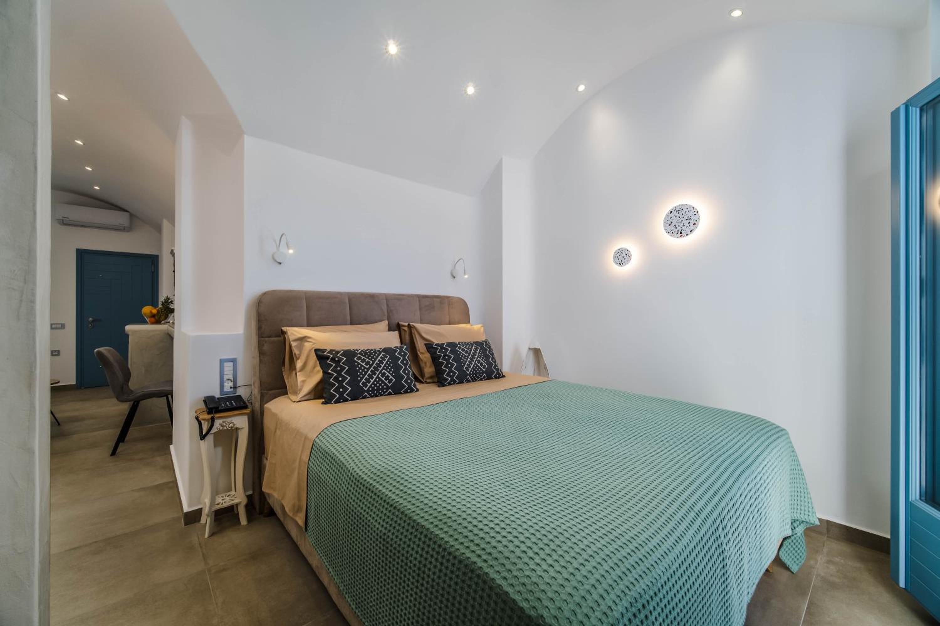 Aegean Suite with Private Pool & Sea View photo 1