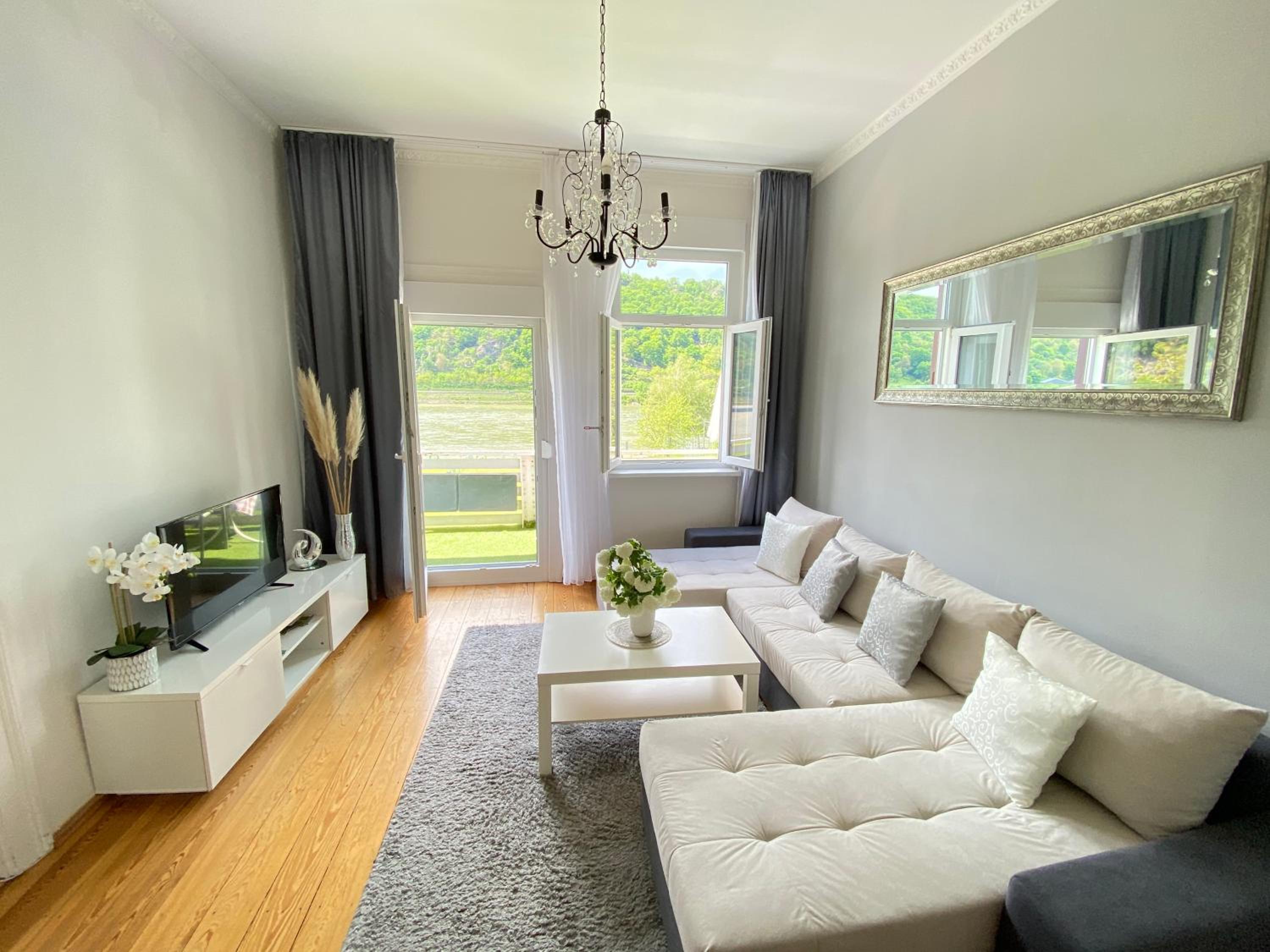 Two-Bedroom Apartment - Photo 15