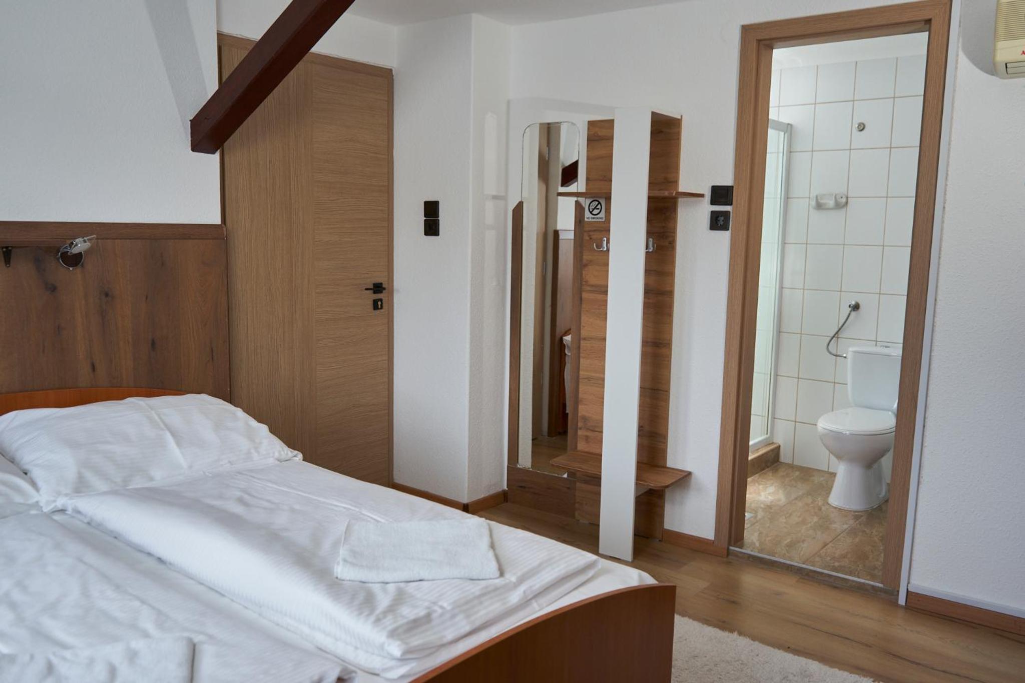 Double Or Twin Room photo 2