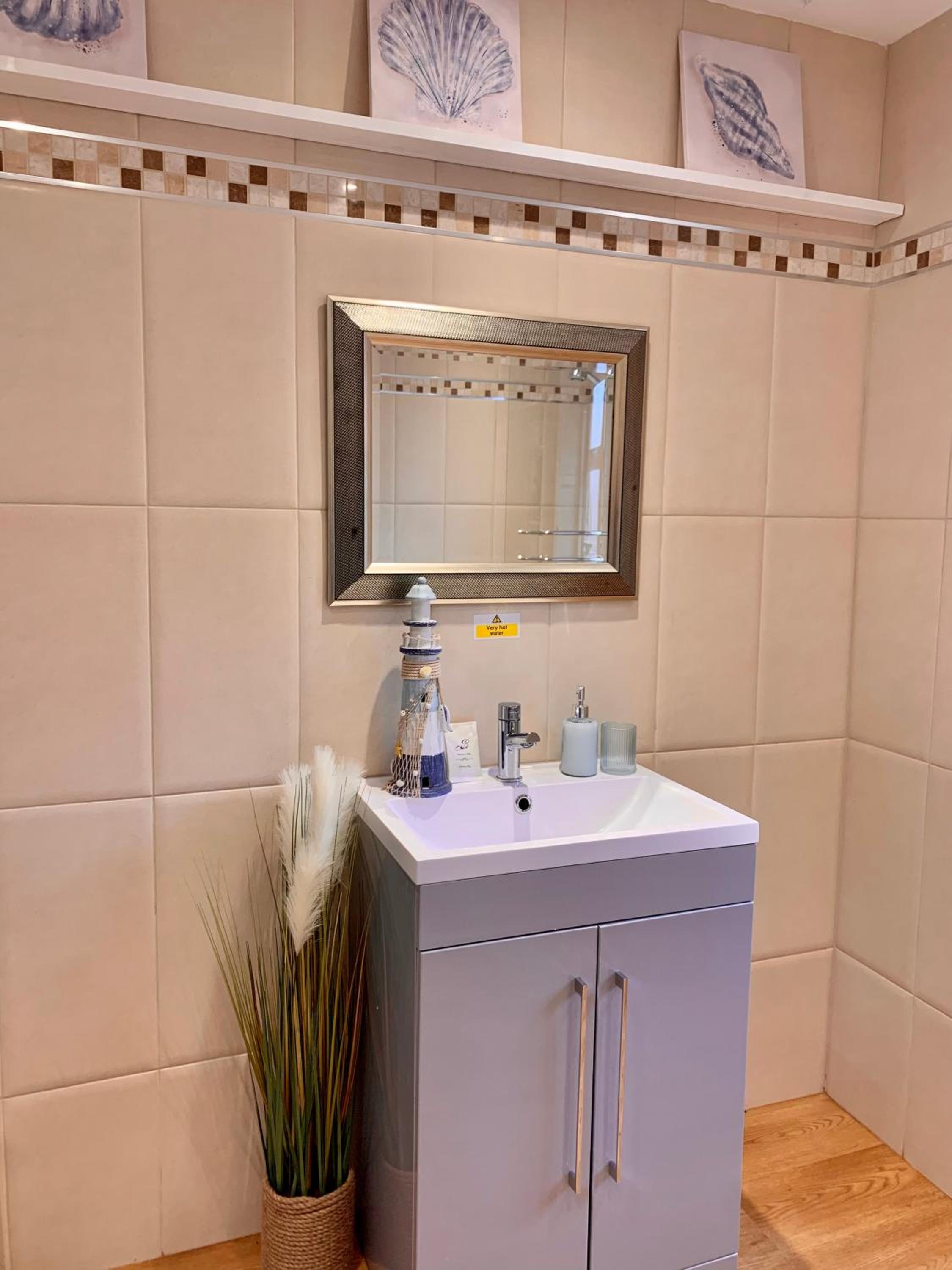 Single Room with Private External Bathroom photo 3