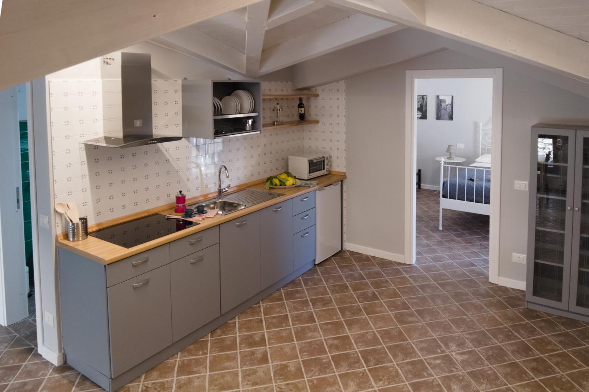 One-Bedroom Apartment - Photo 13