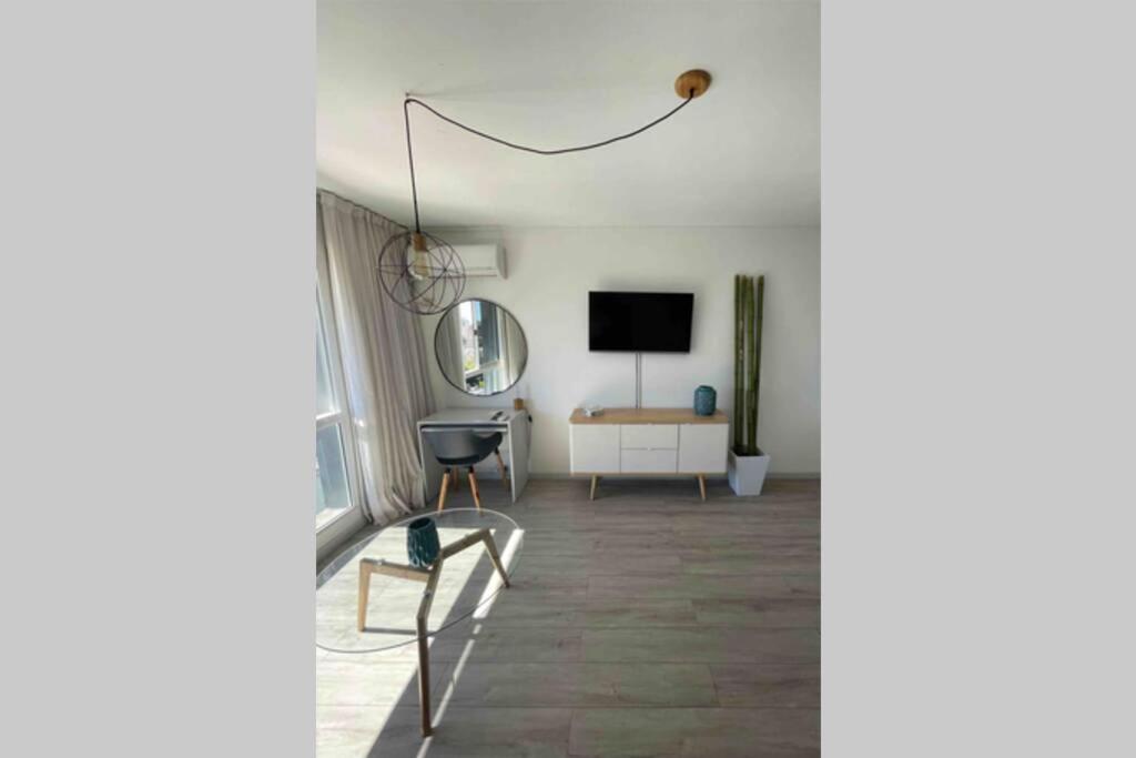 Studio Apartment photo 2