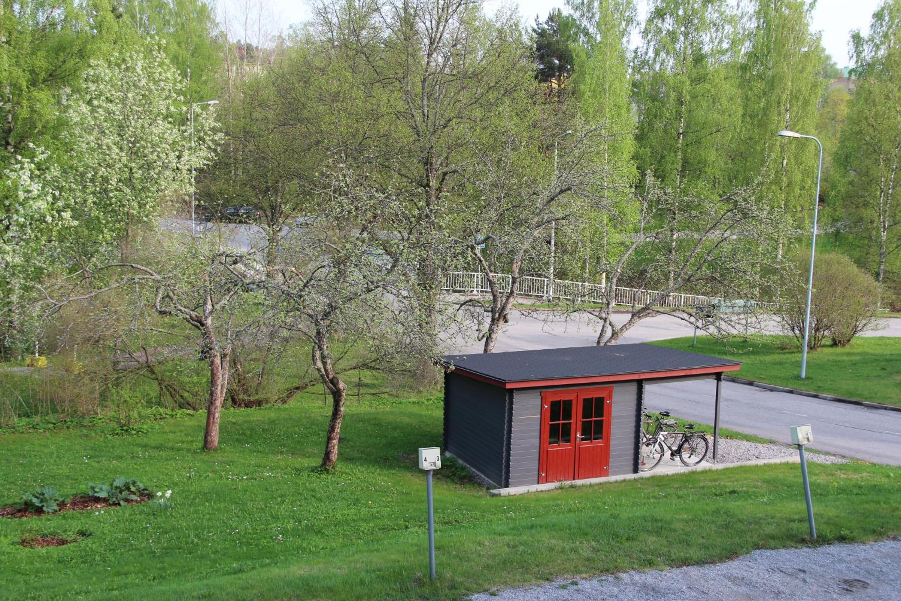 One-Bedroom Apartment with Sauna - Photo 14